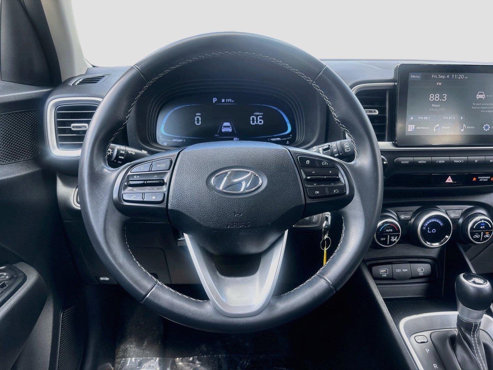 2023 Hyundai Venue SEL