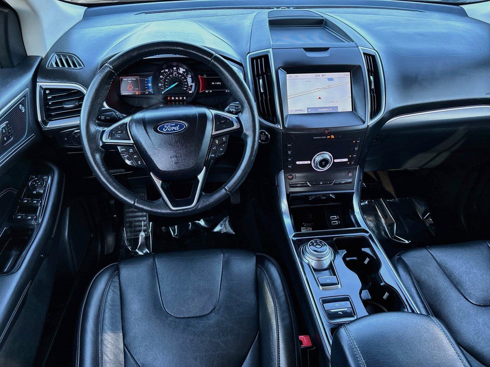 2020 Ford Edge Titanium