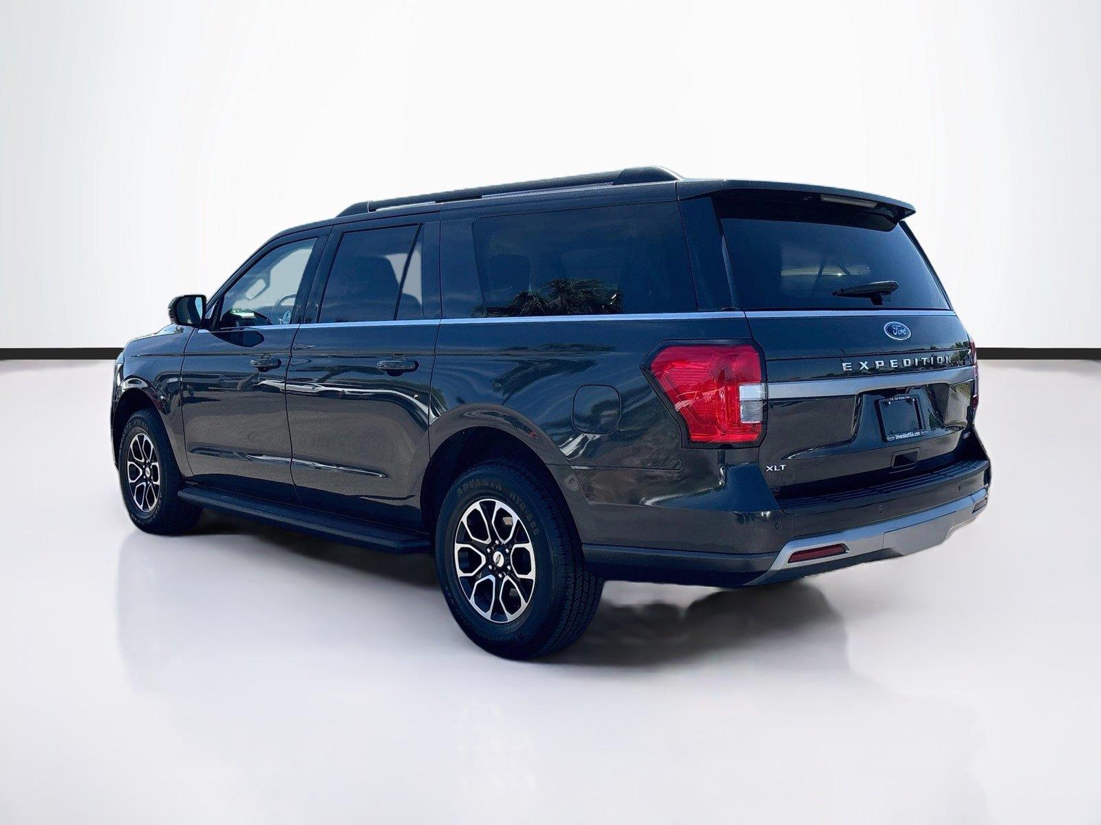 2023 Ford Expedition Max XLT