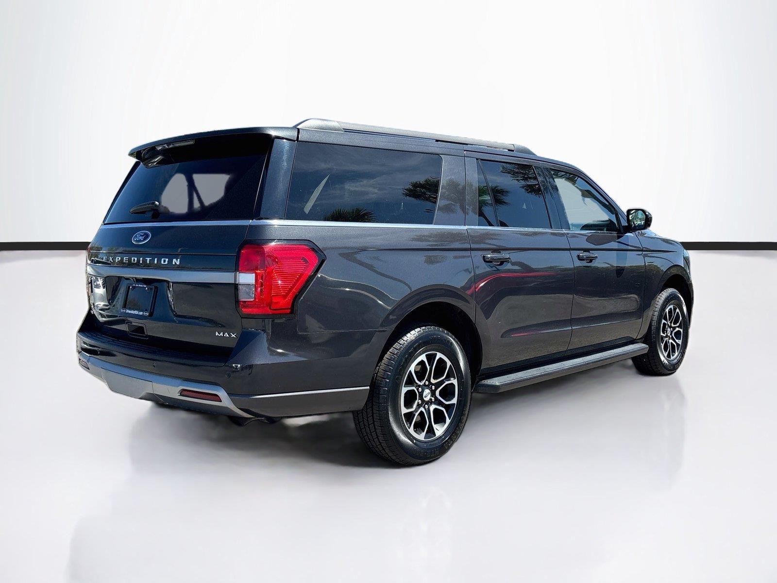 2023 Ford Expedition Max XLT