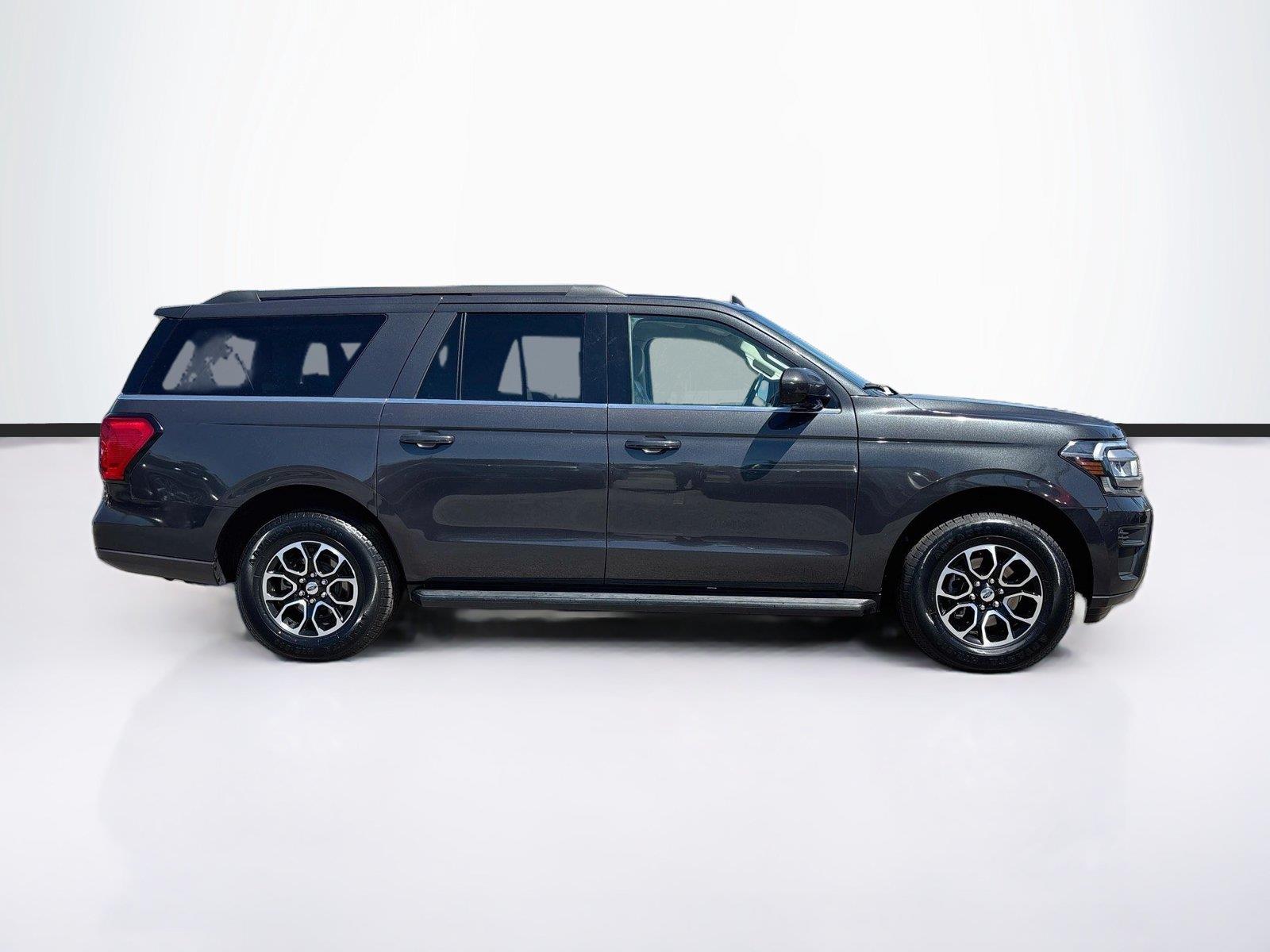 2023 Ford Expedition Max XLT