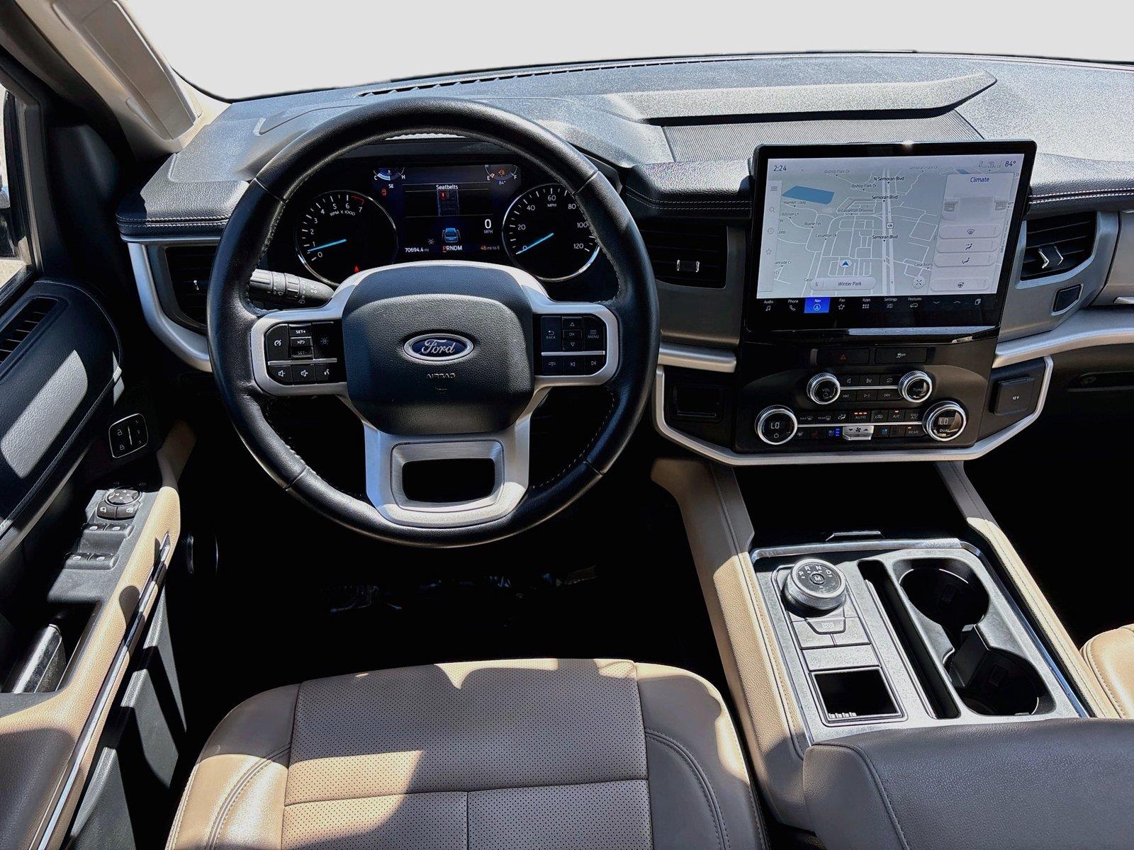 2023 Ford Expedition Max XLT
