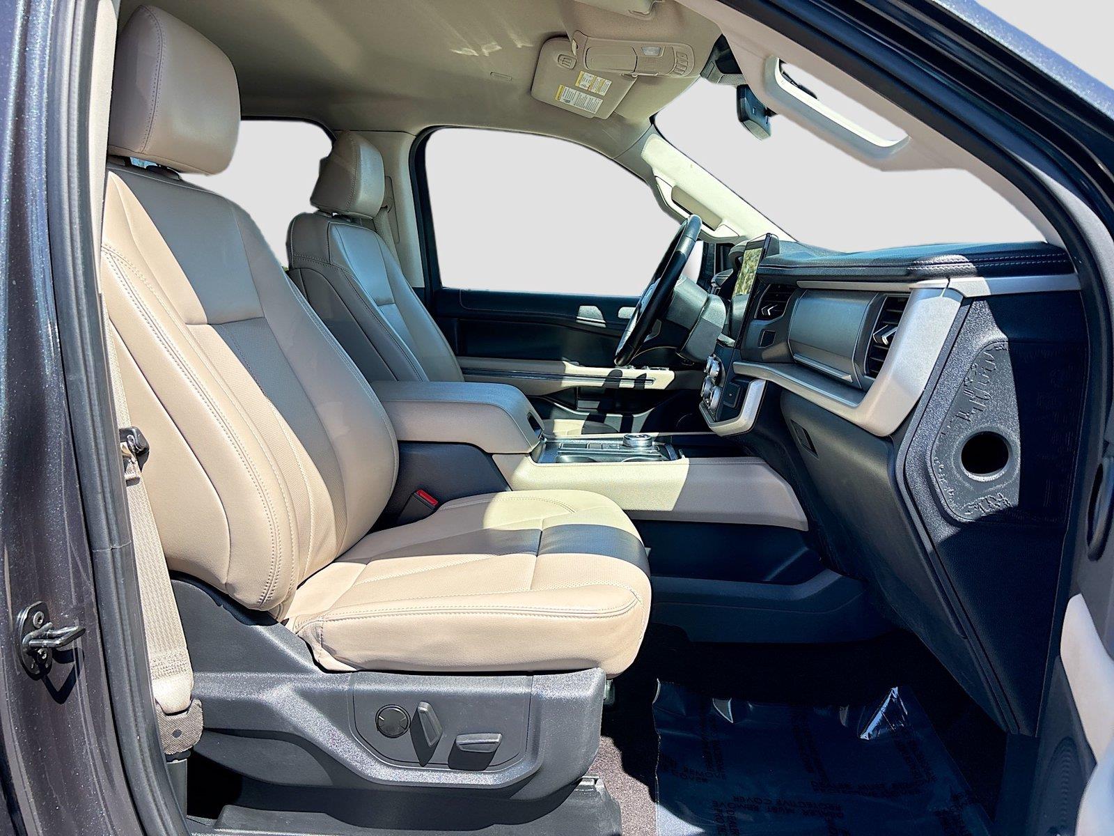 2023 Ford Expedition Max XLT