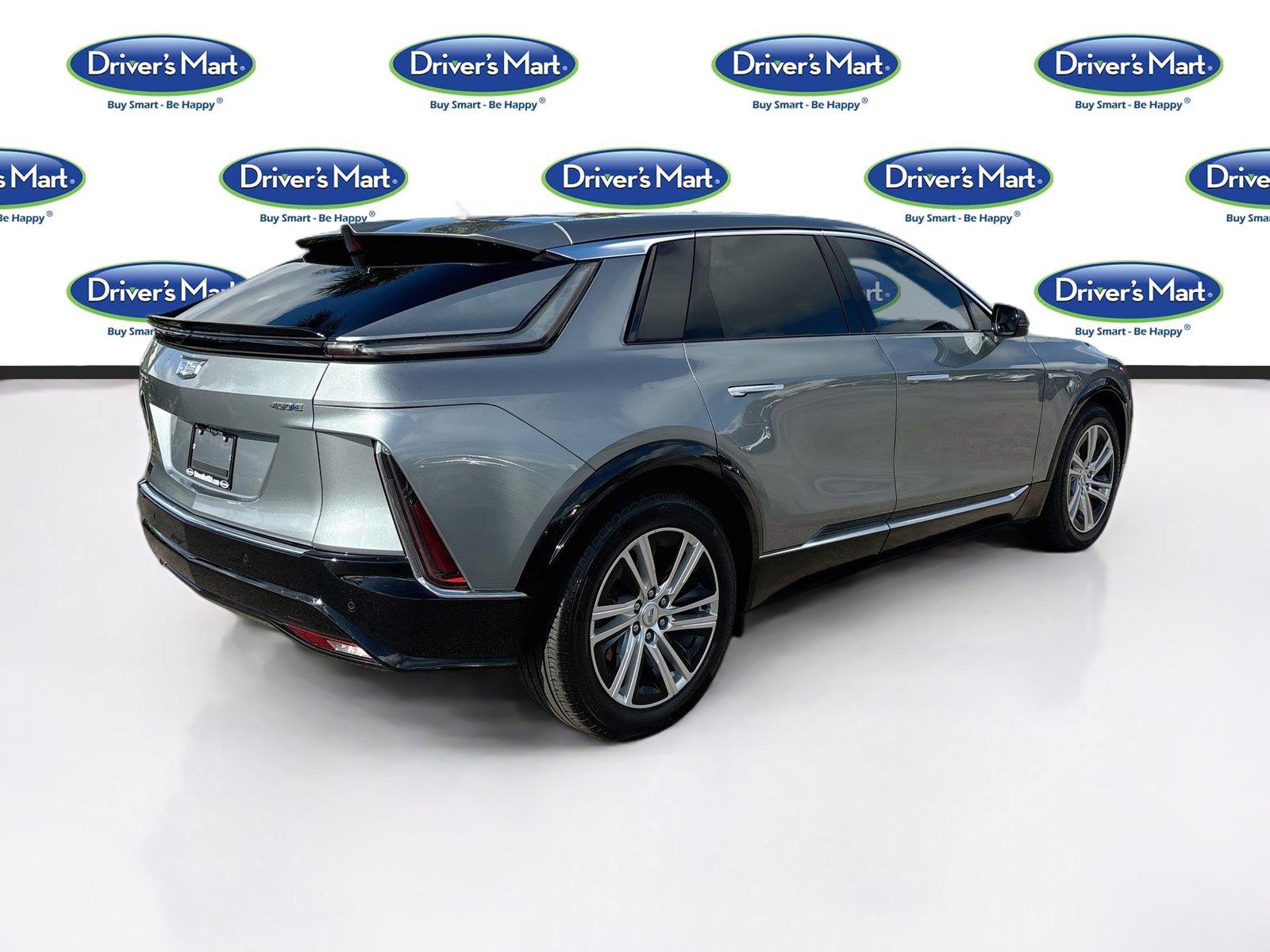 2024 Cadillac LYRIQ Tech