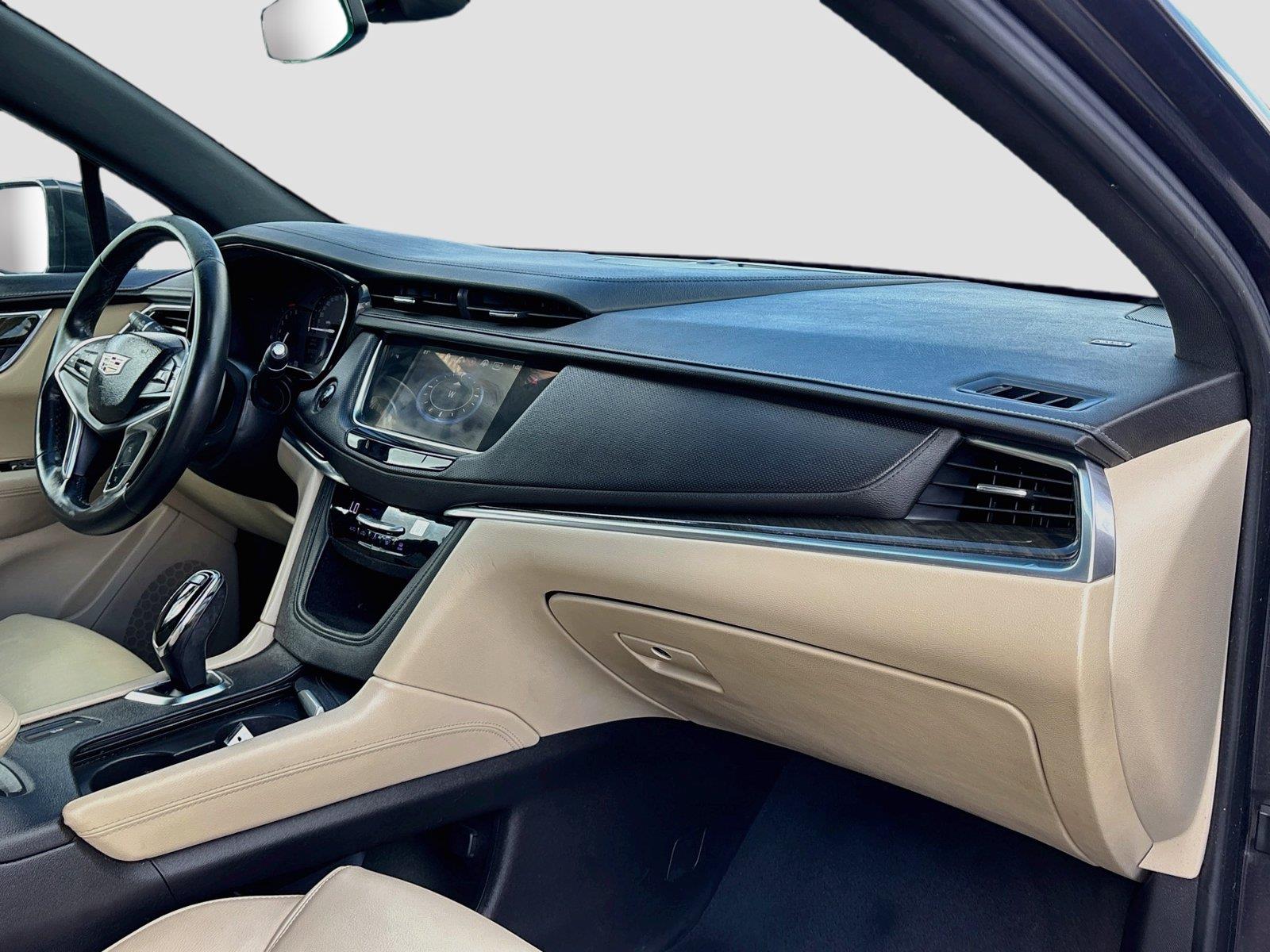 2017 Cadillac XT5 FWD