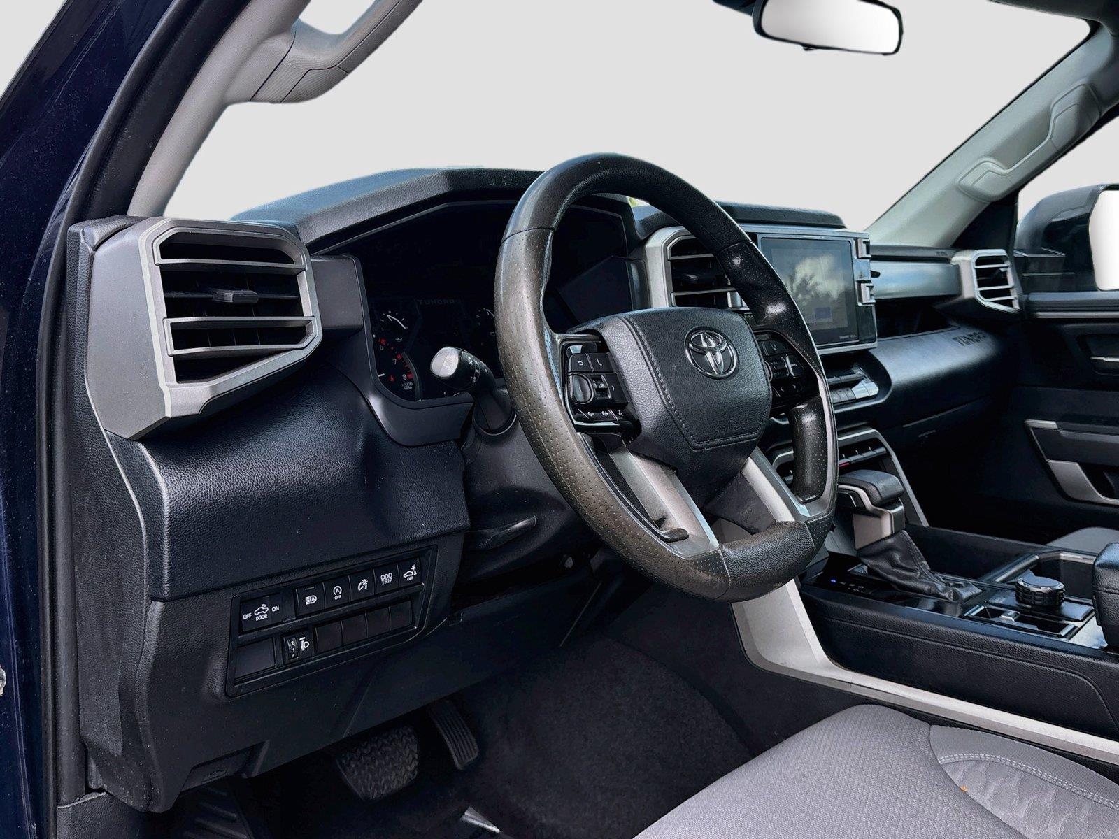2022 Toyota Tundra SR5