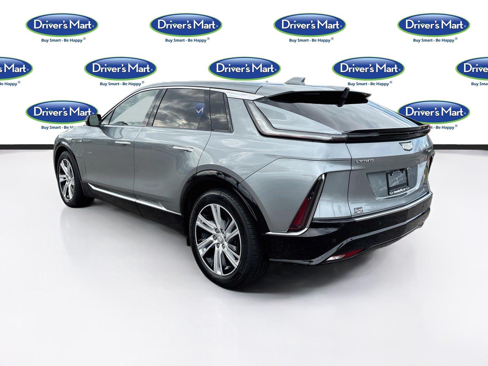 2024 Cadillac LYRIQ Tech