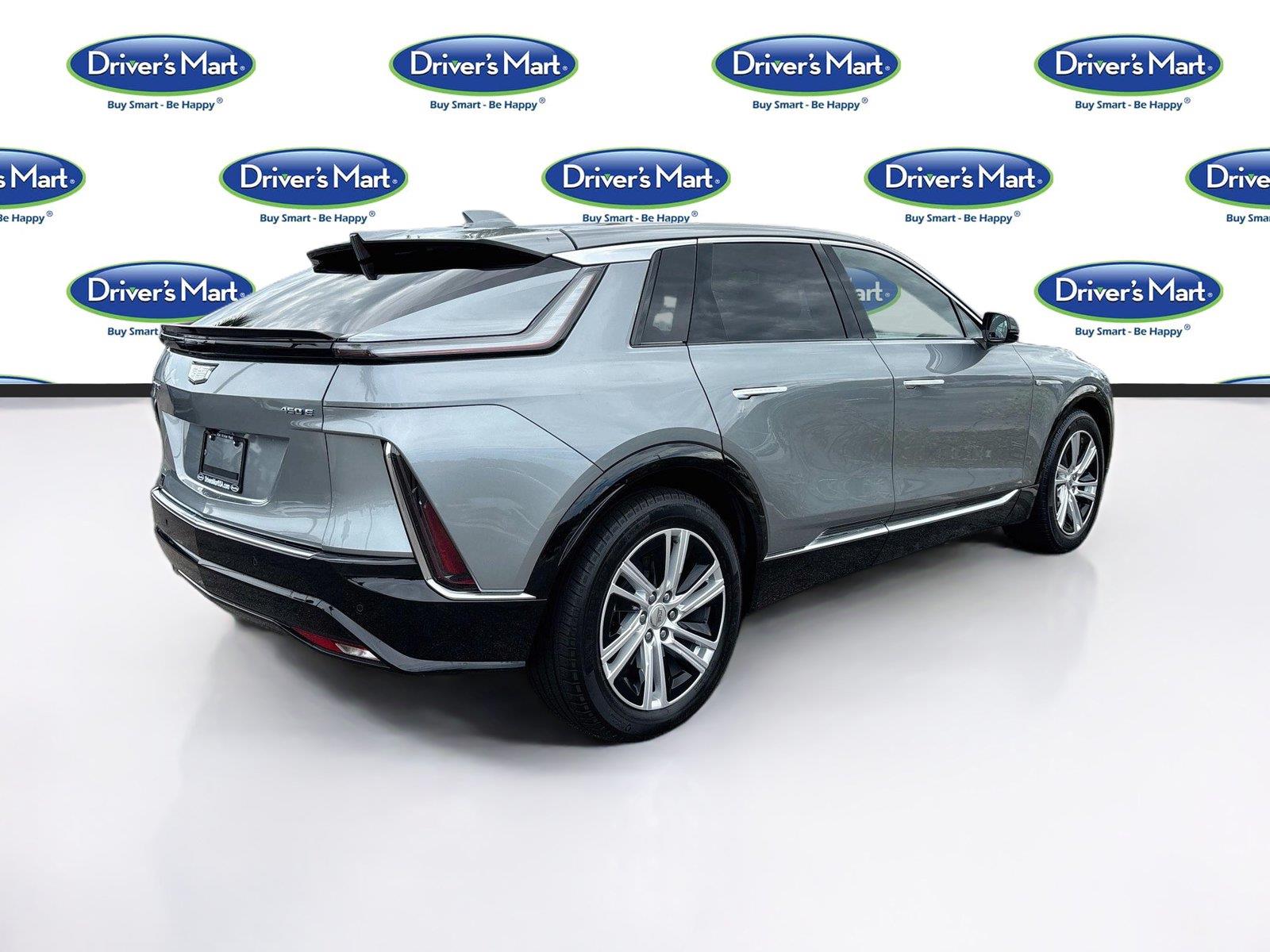 2024 Cadillac LYRIQ Tech