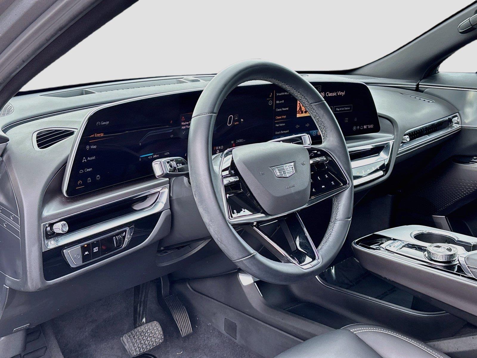 2024 Cadillac LYRIQ Tech