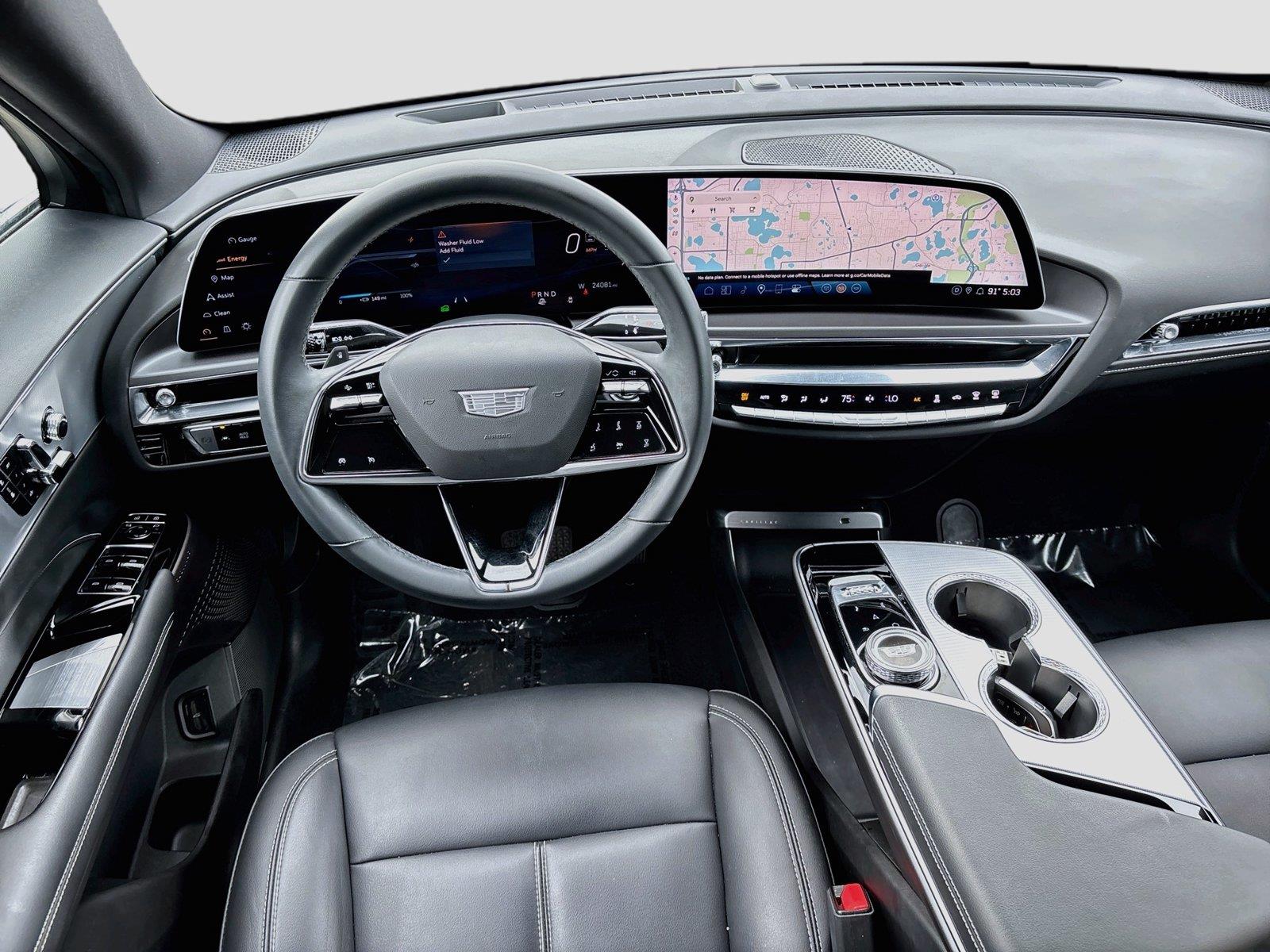 2024 Cadillac LYRIQ Tech