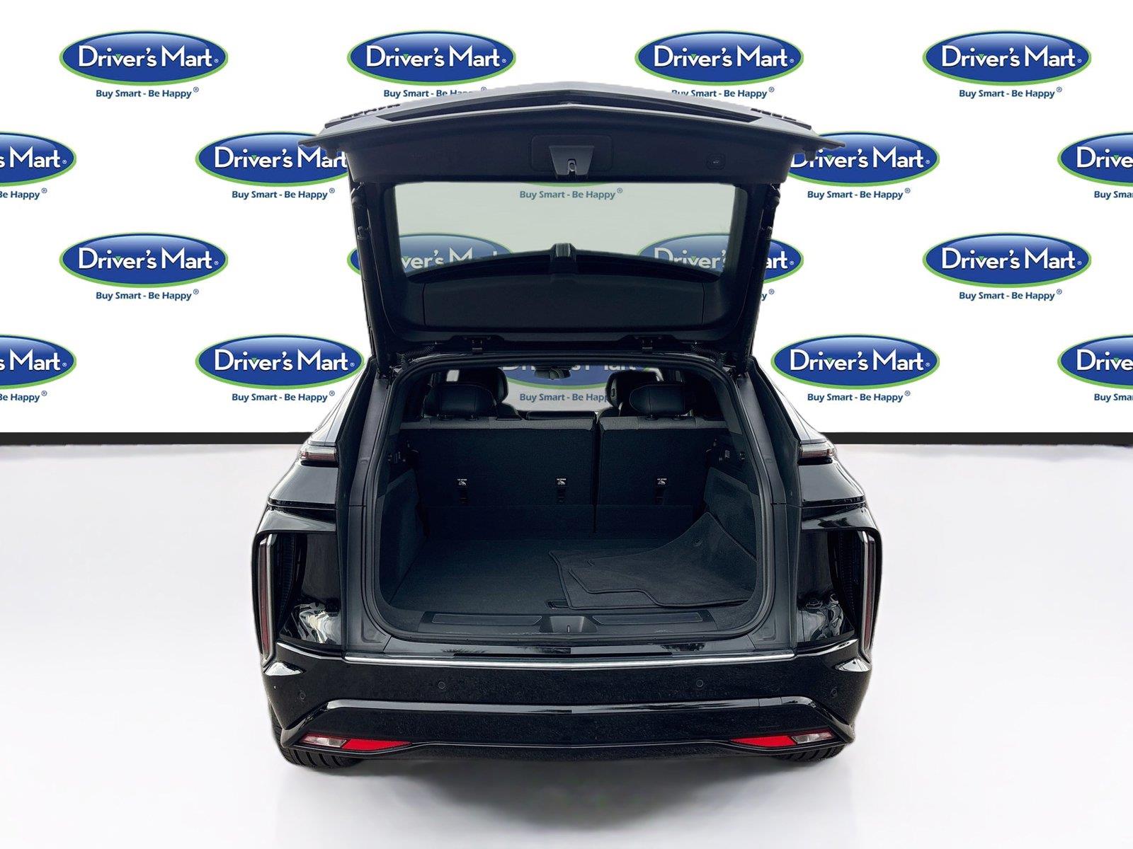 2024 Cadillac LYRIQ Tech