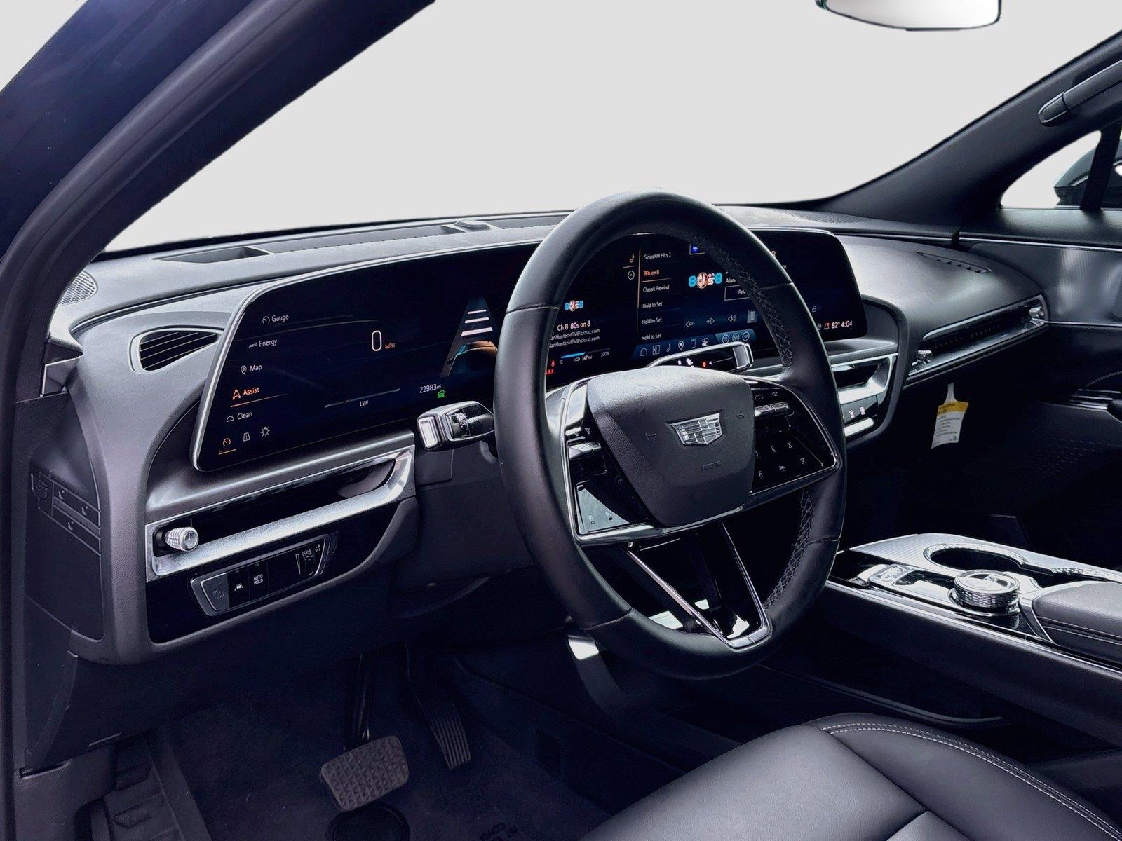 2024 Cadillac LYRIQ Tech