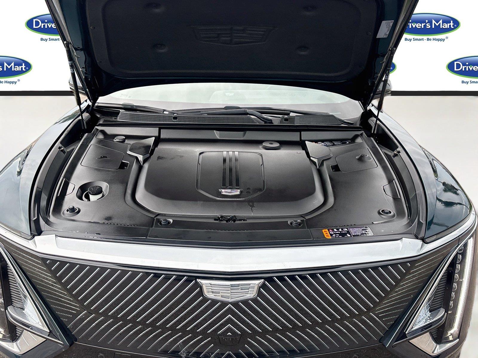 2024 Cadillac LYRIQ Tech