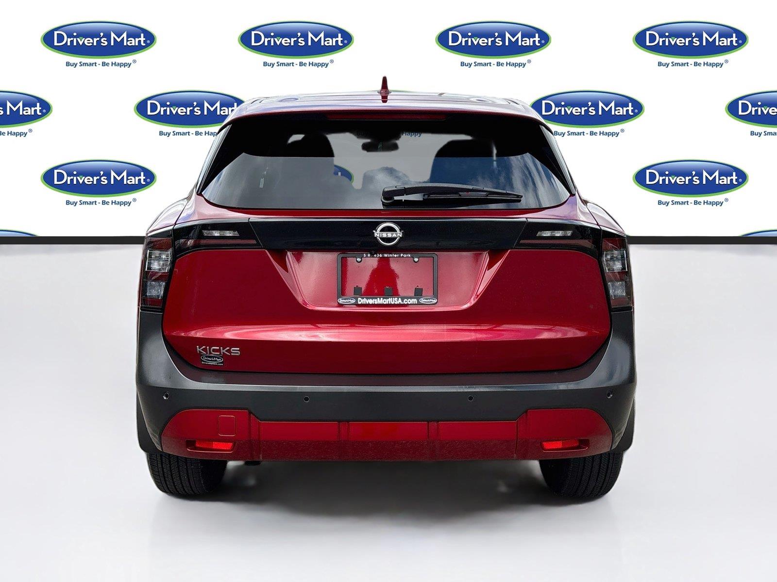 2025 Nissan Kicks SV