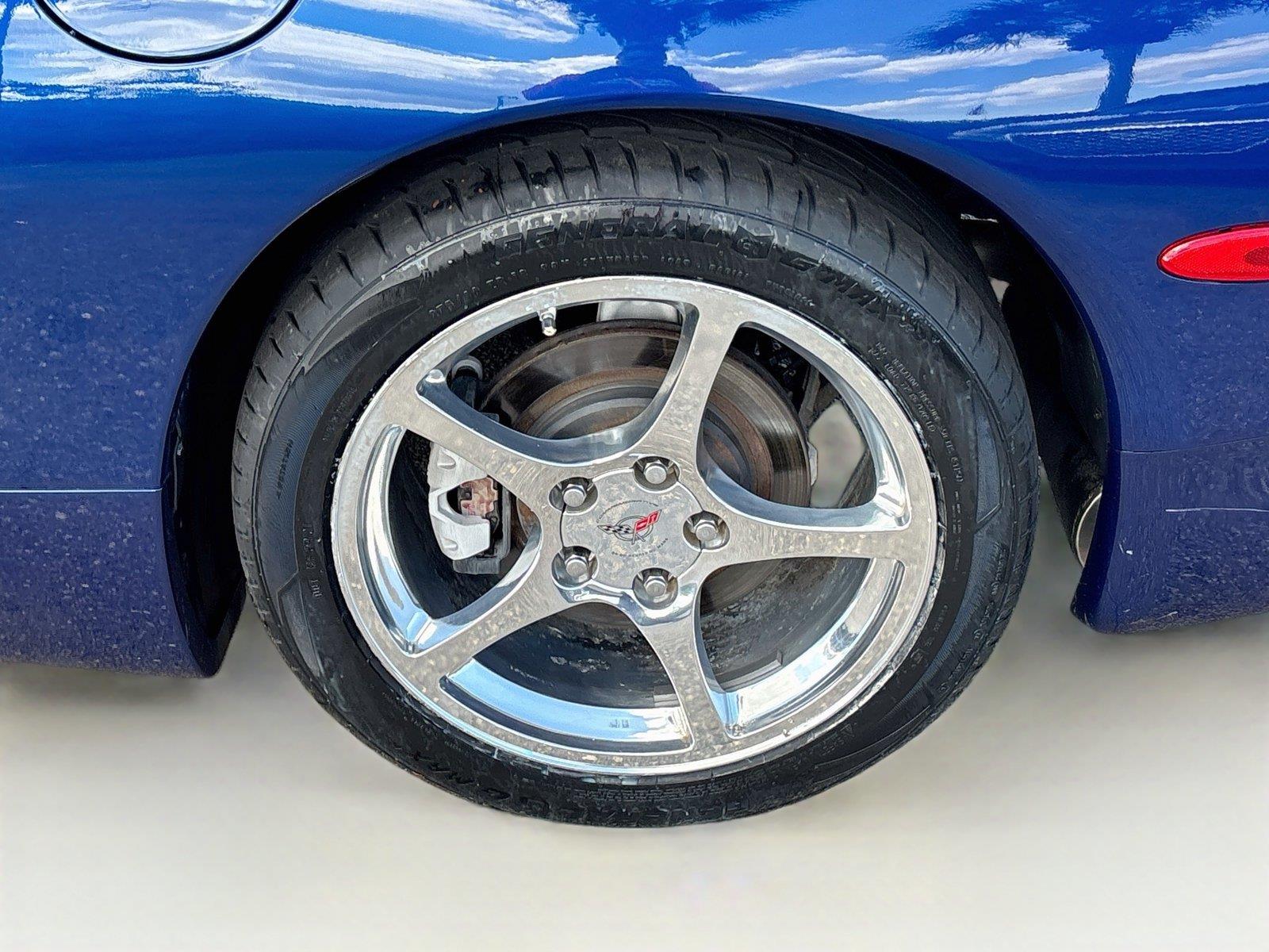 2004 Chevrolet Corvette