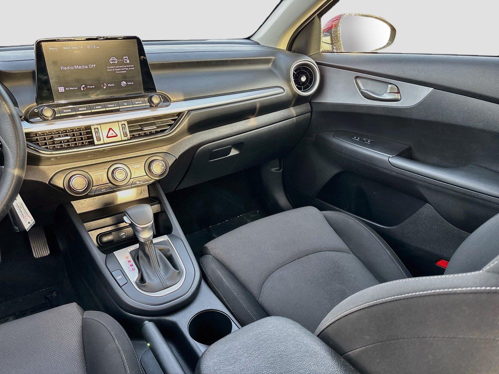 2022 Kia Forte LXS