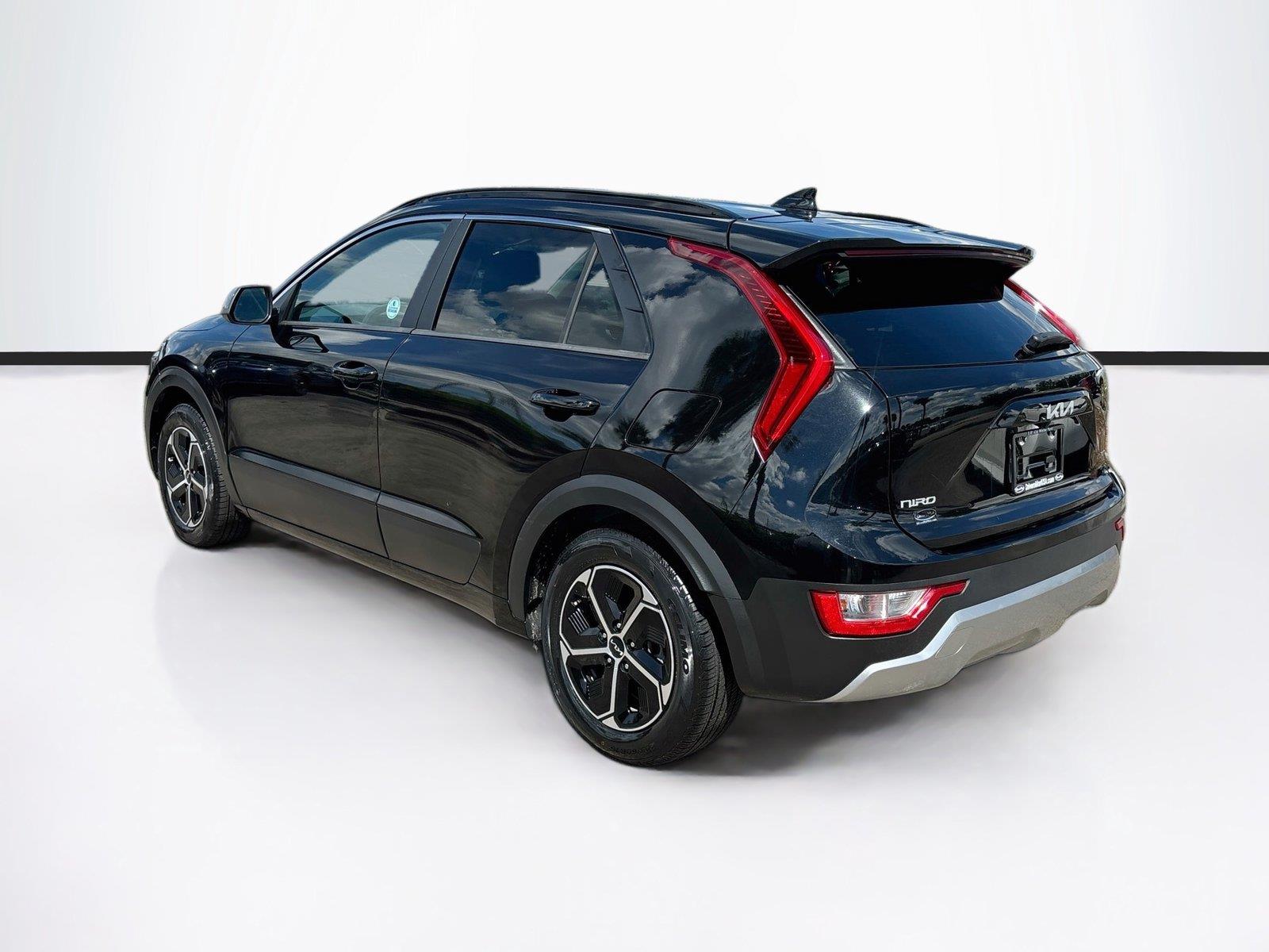 2025 Kia Niro LX