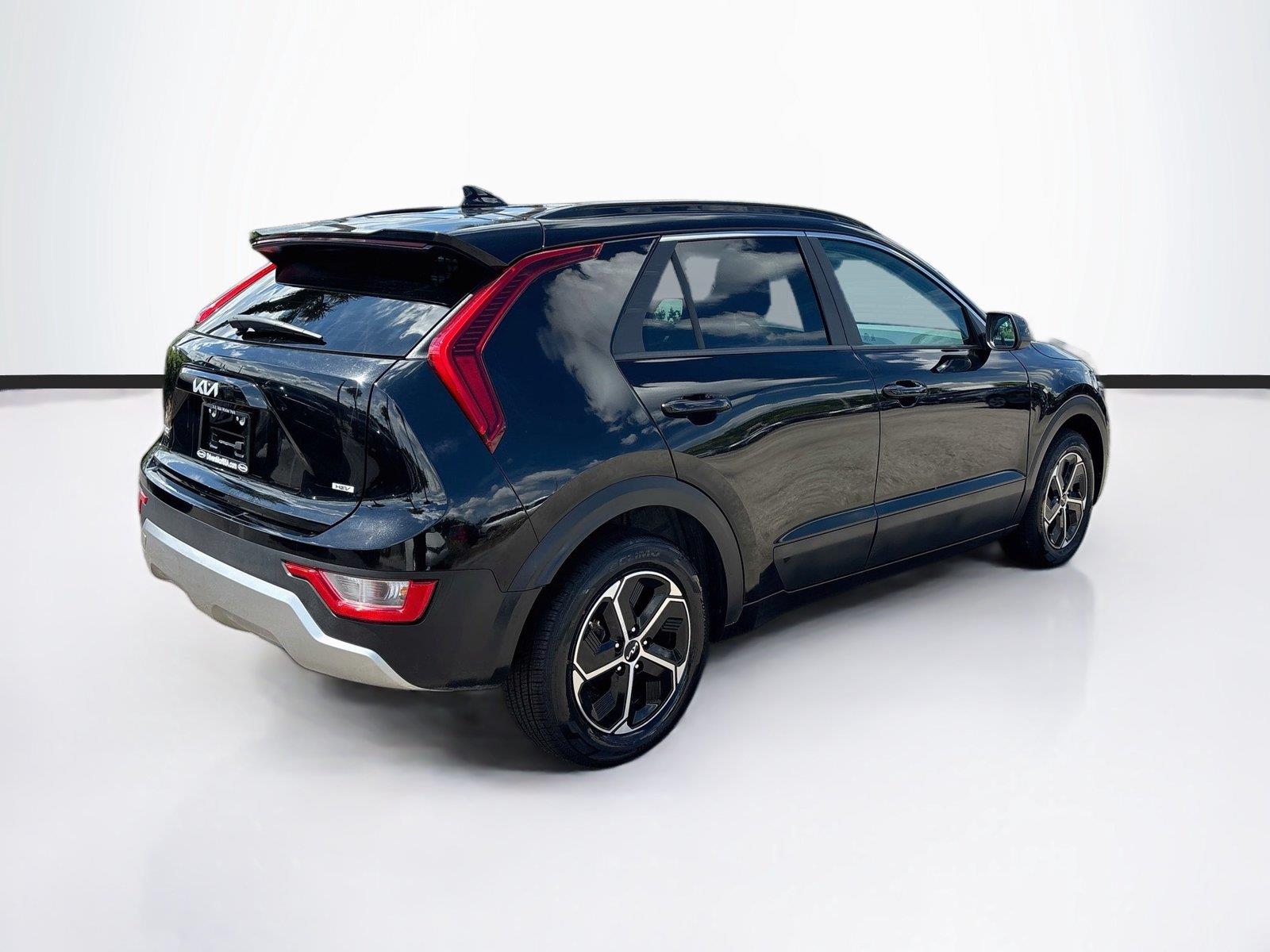 2025 Kia Niro LX