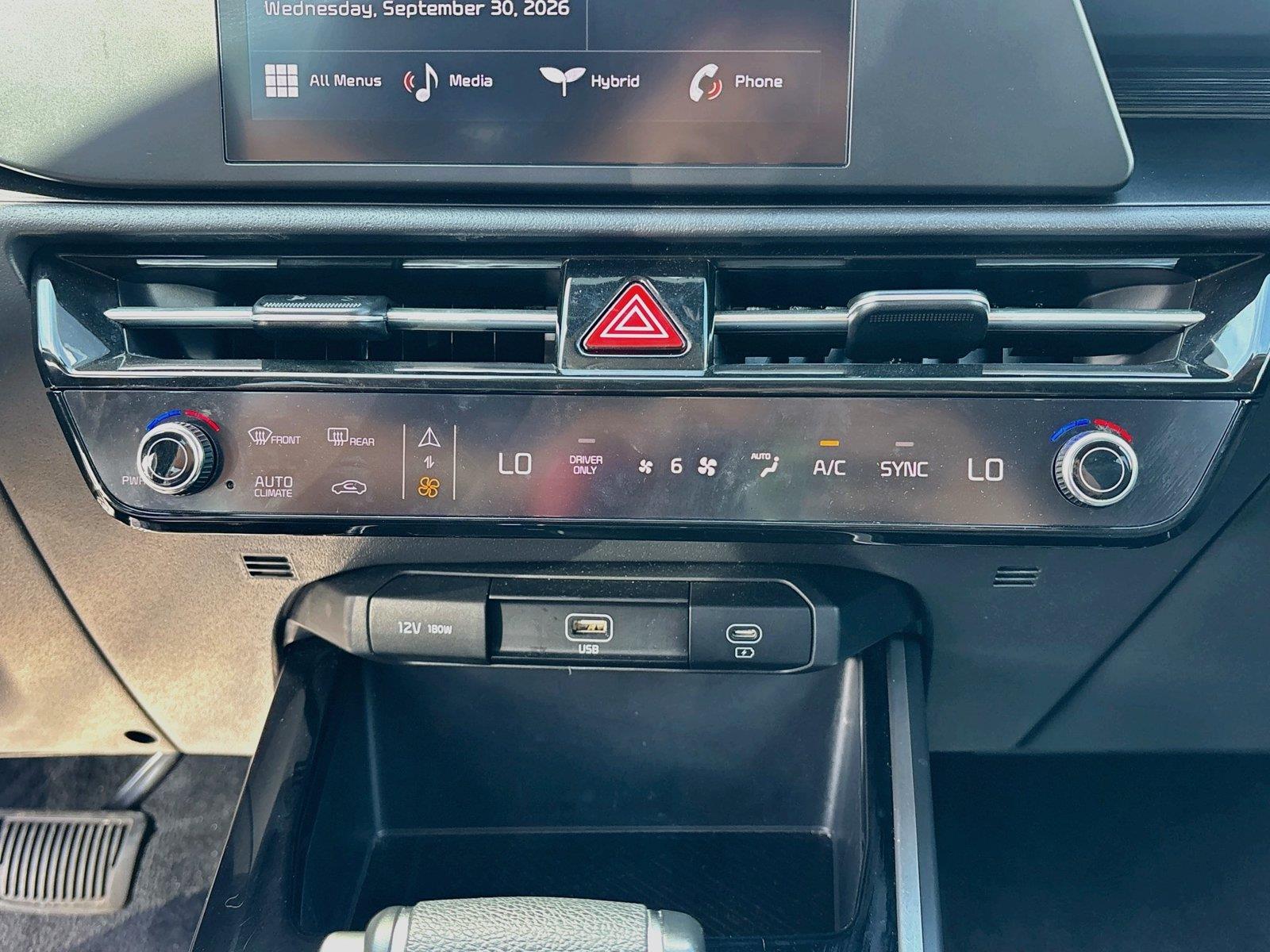 2025 Kia Niro LX