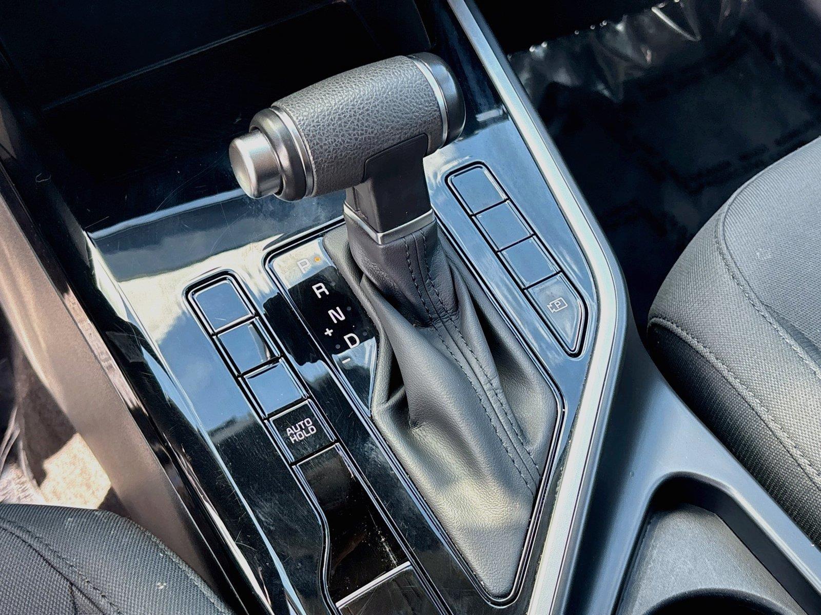 2025 Kia Niro LX