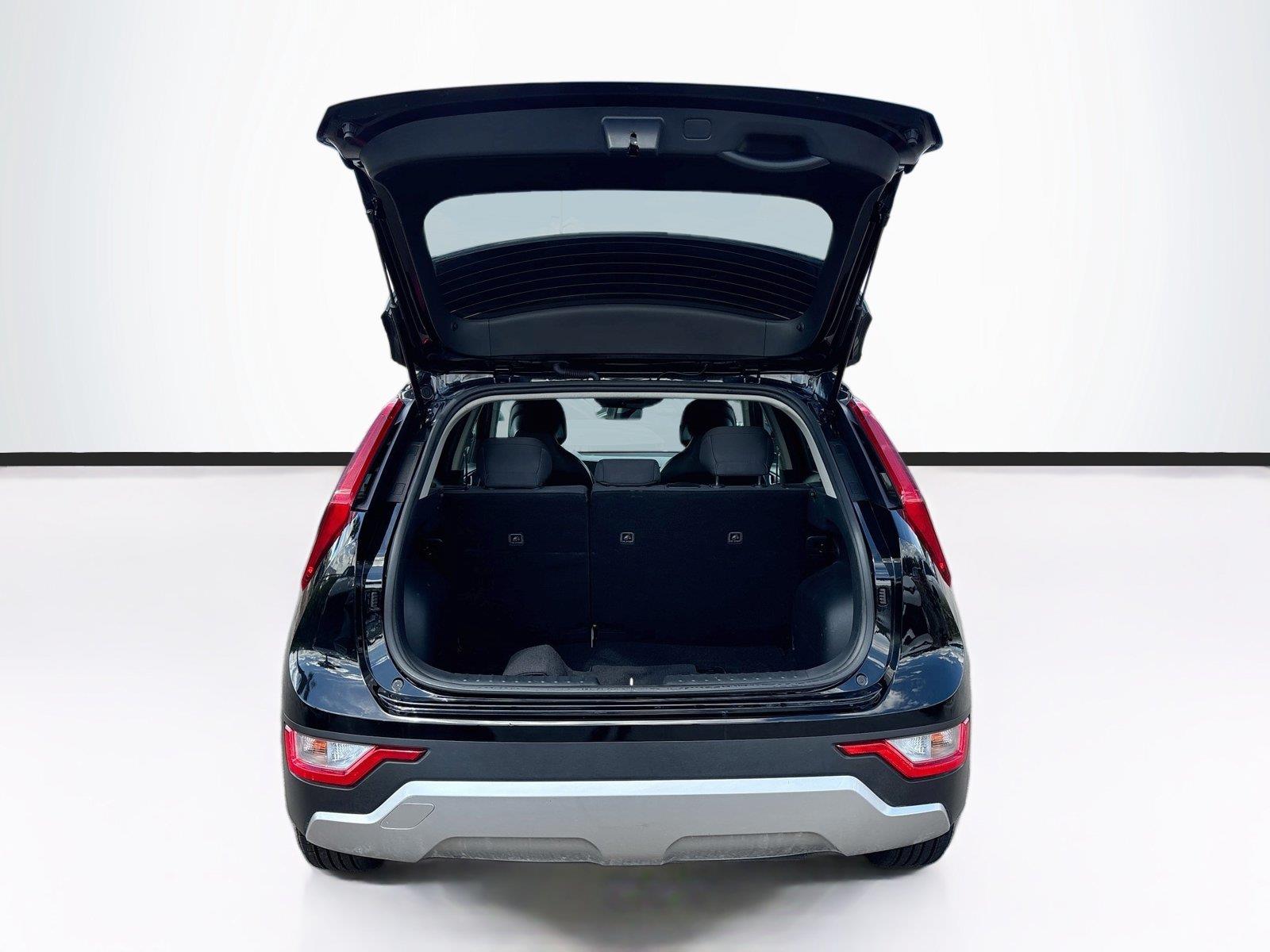 2025 Kia Niro LX
