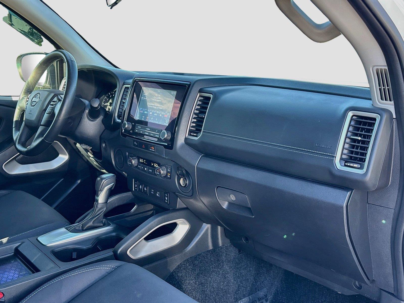 2024 Nissan Frontier SV