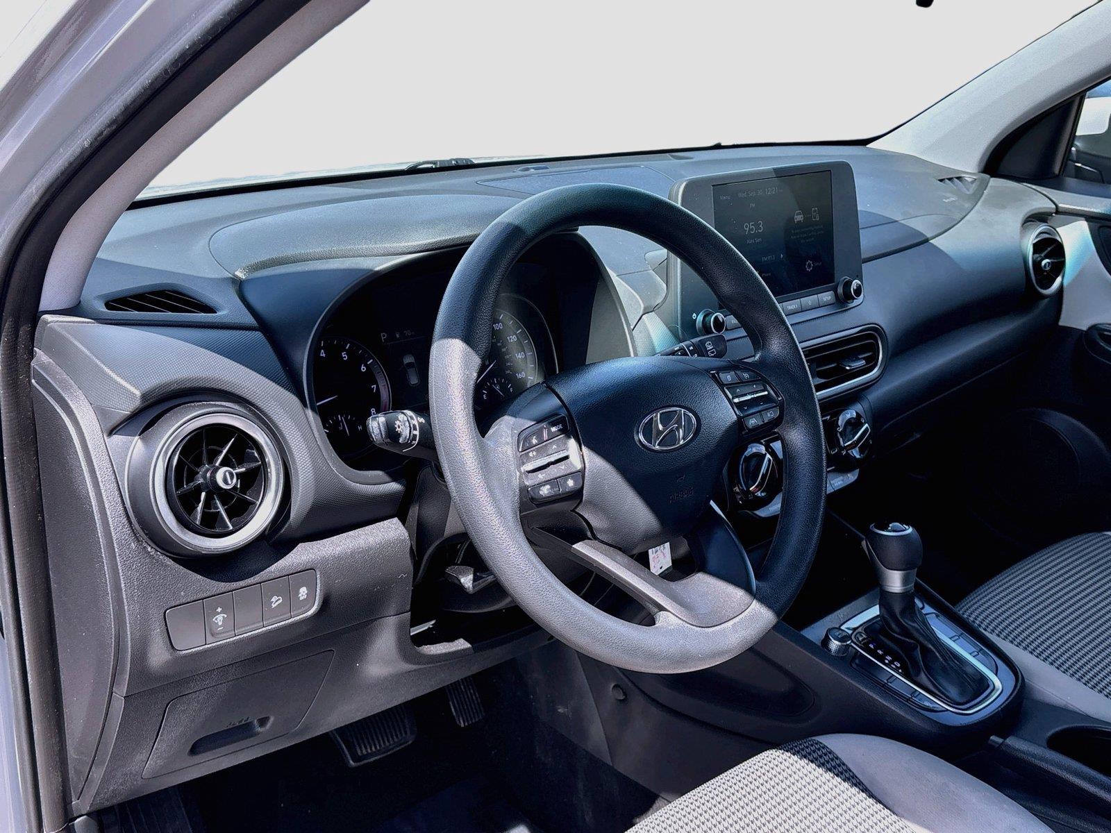 2023 Hyundai Kona SE