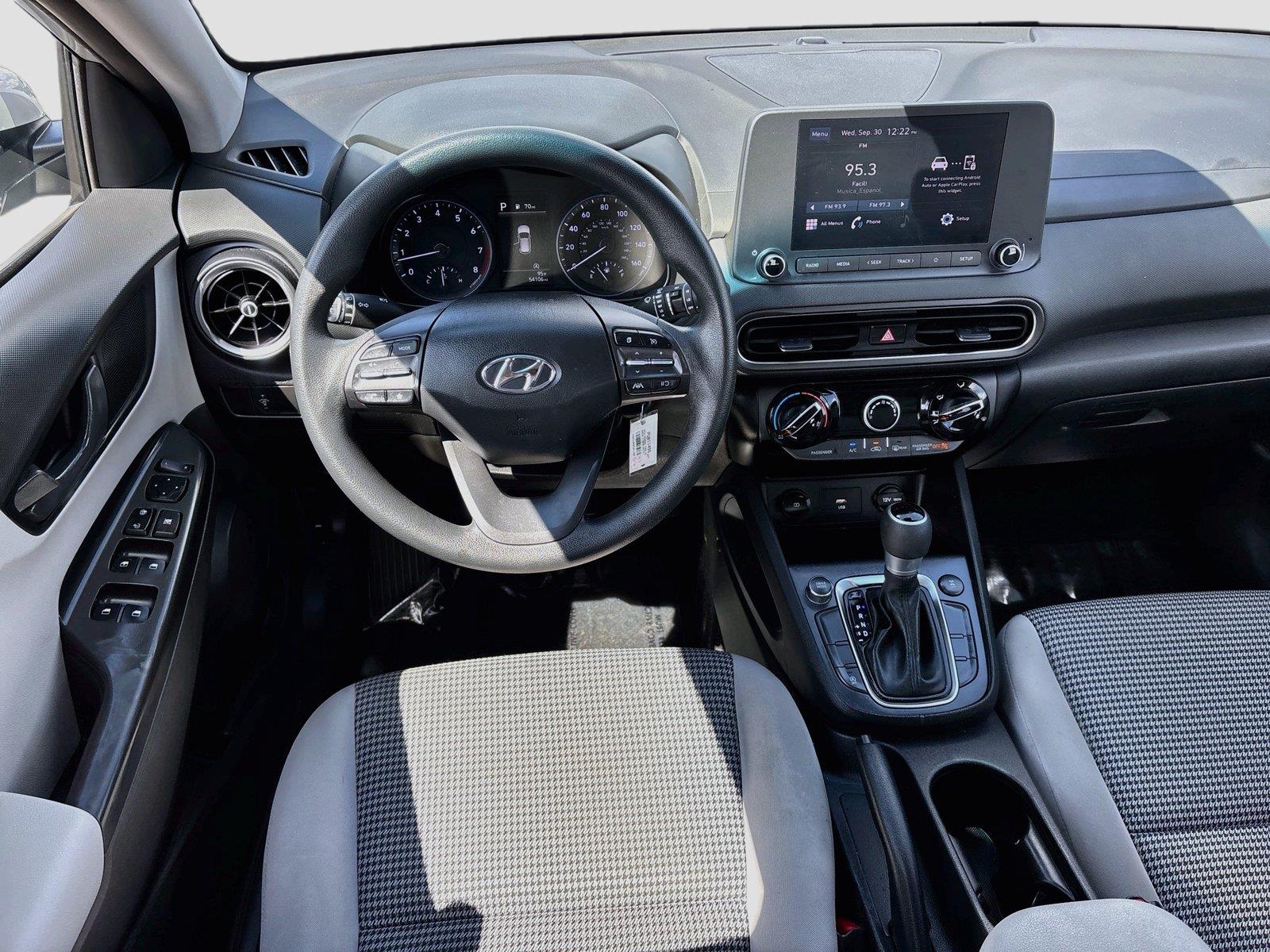 2023 Hyundai Kona SE