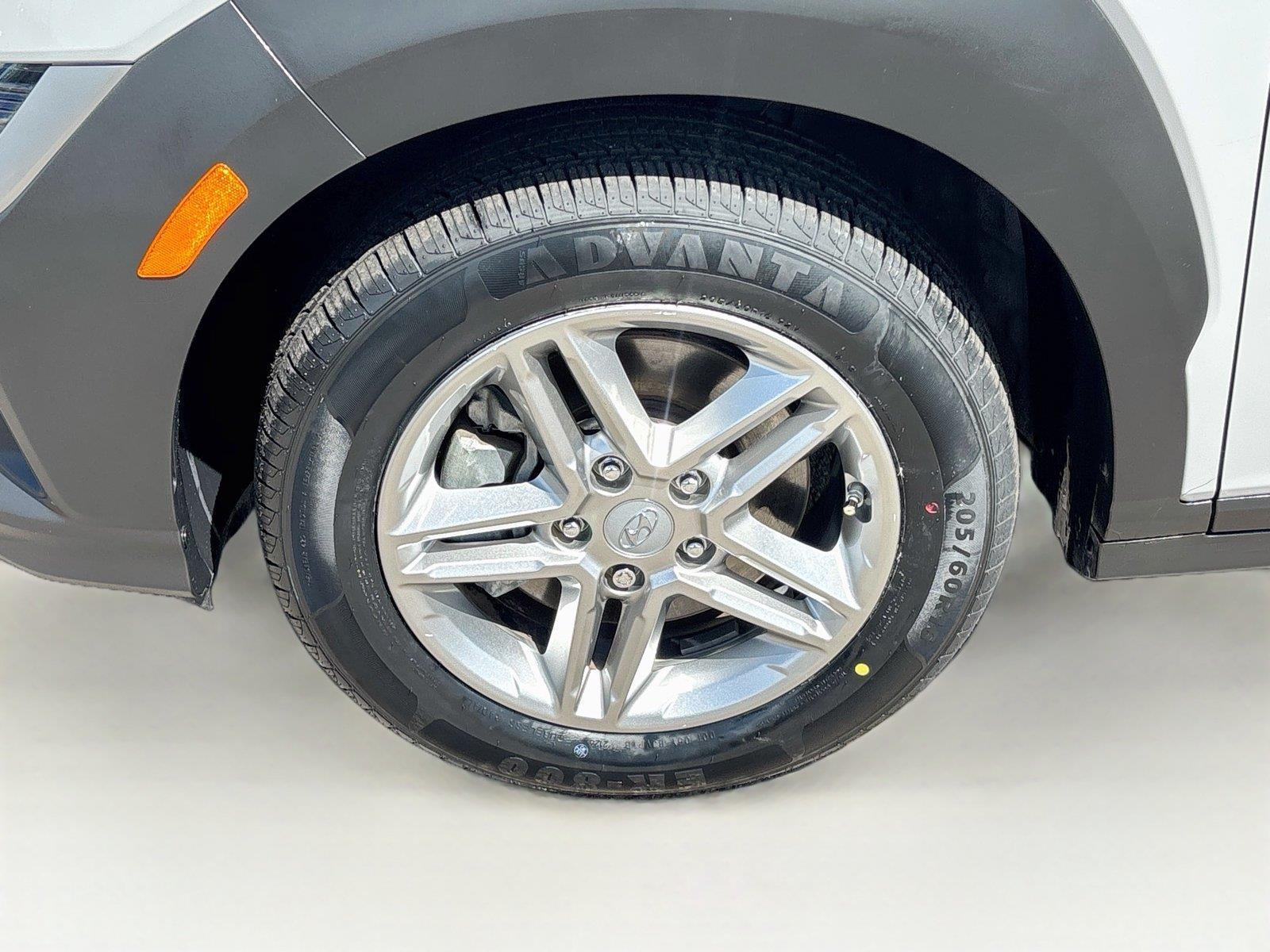 2023 Hyundai Kona SE