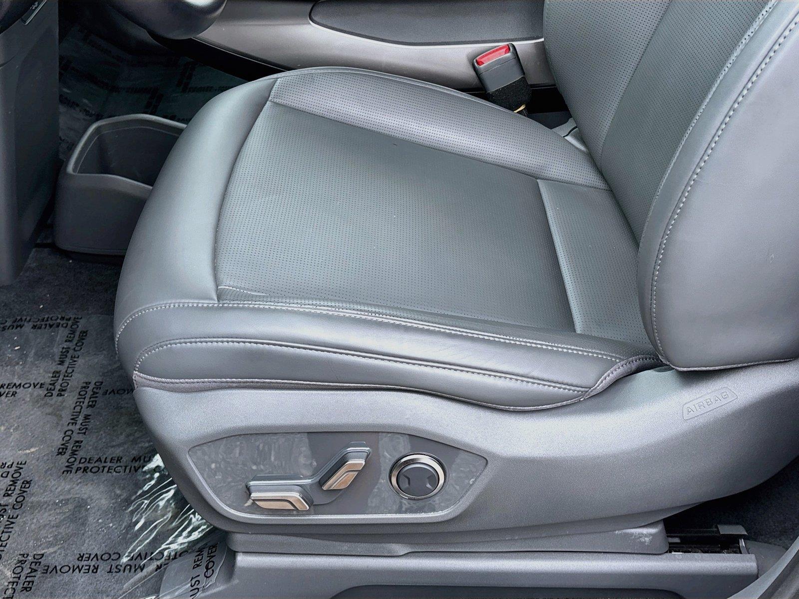 2024 Kia EV9 Light Long Range