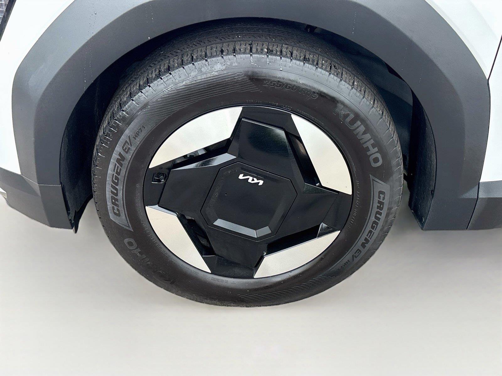 2024 Kia EV9 Light Long Range