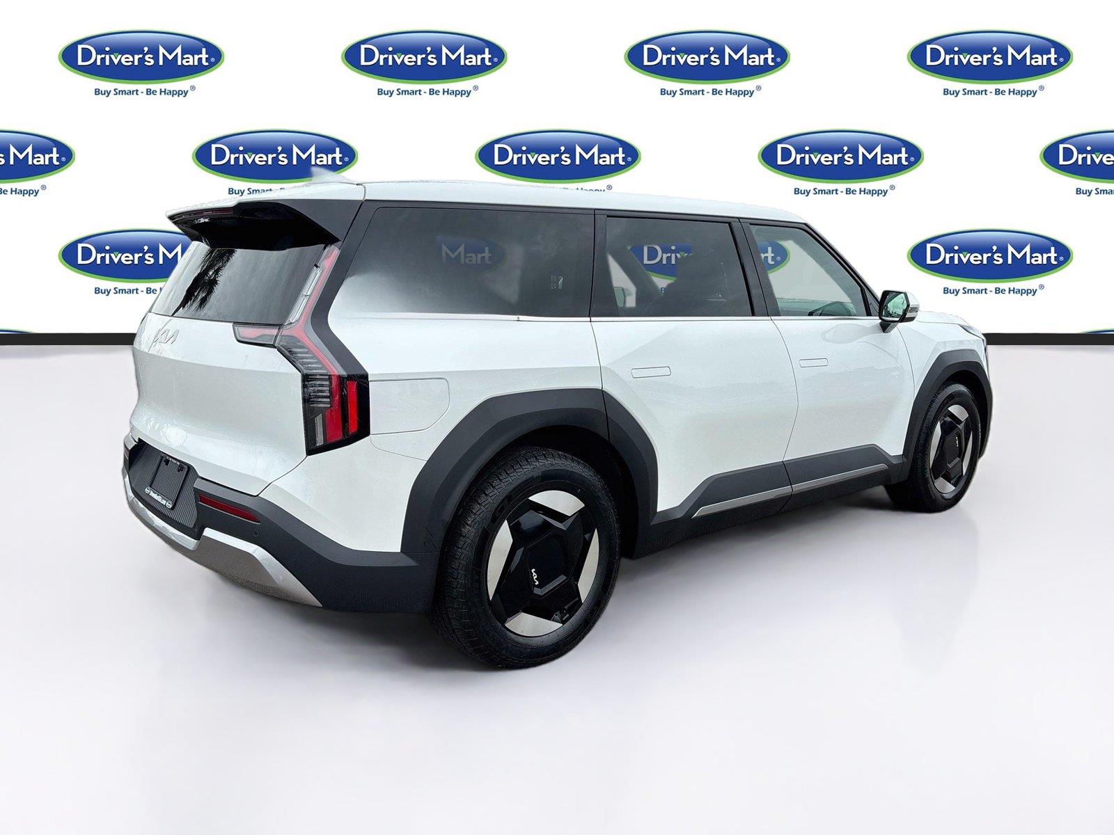 2024 Kia EV9 Light Long Range