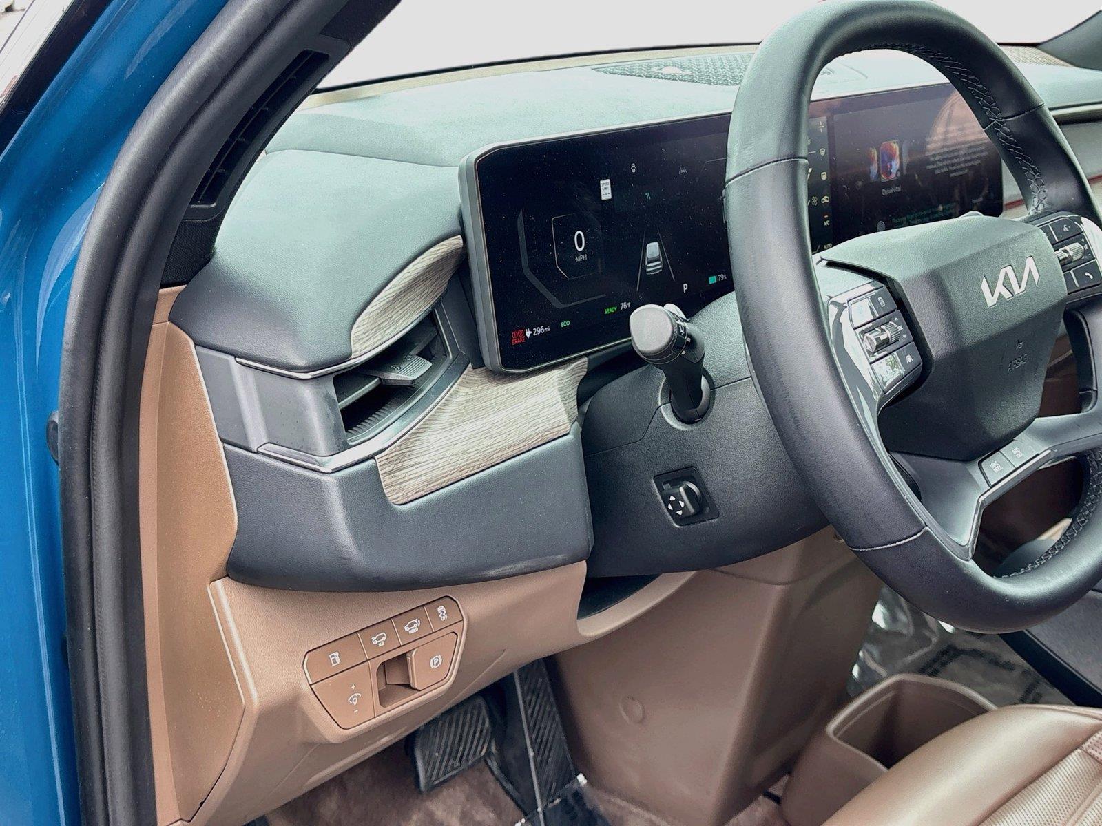 2024 Kia EV9 Land