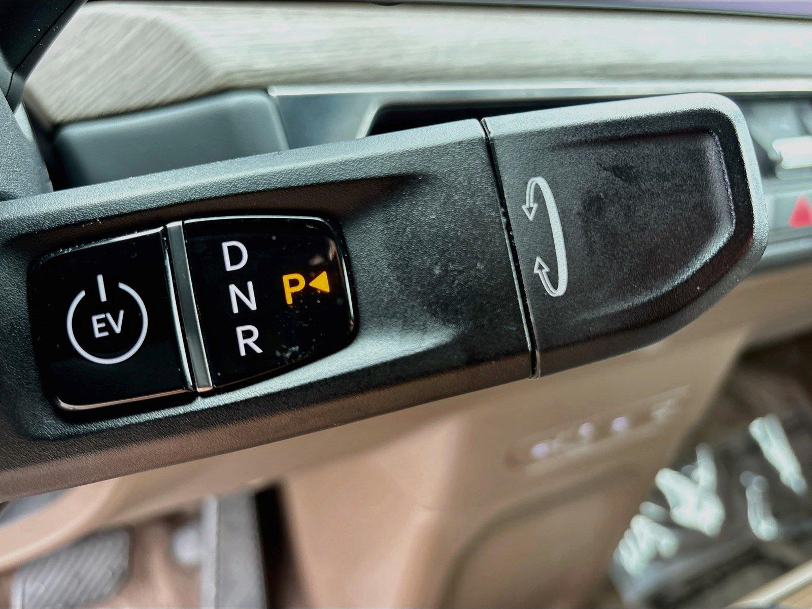 2024 Kia EV9 Land