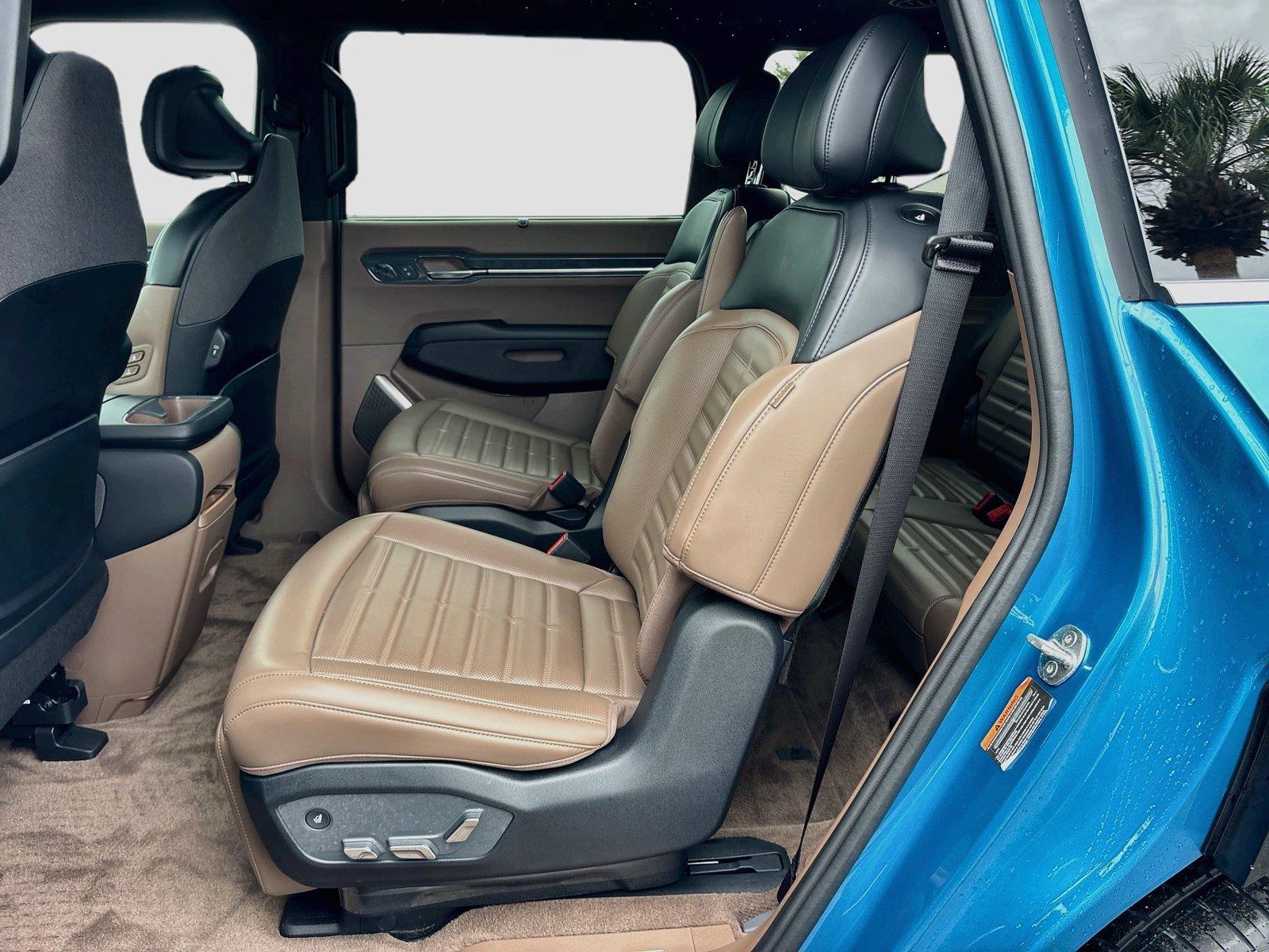 2024 Kia EV9 Land