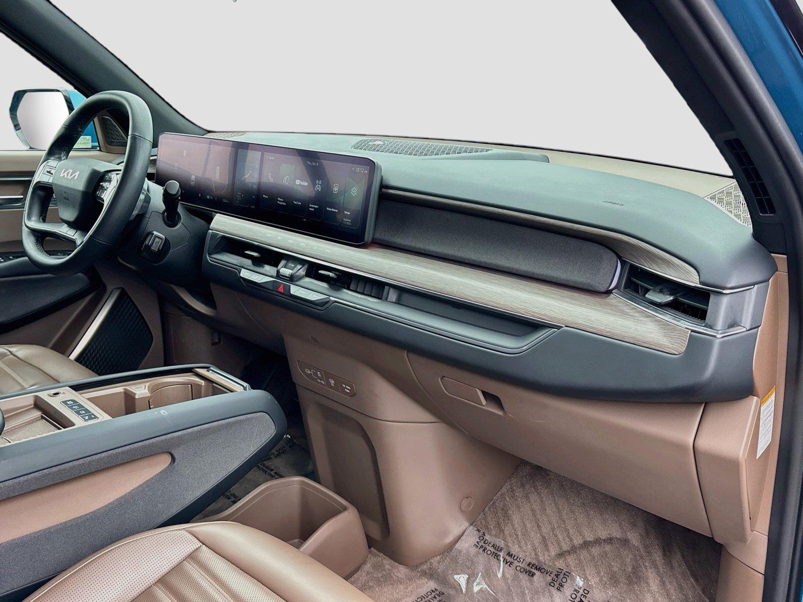 2024 Kia EV9 Land