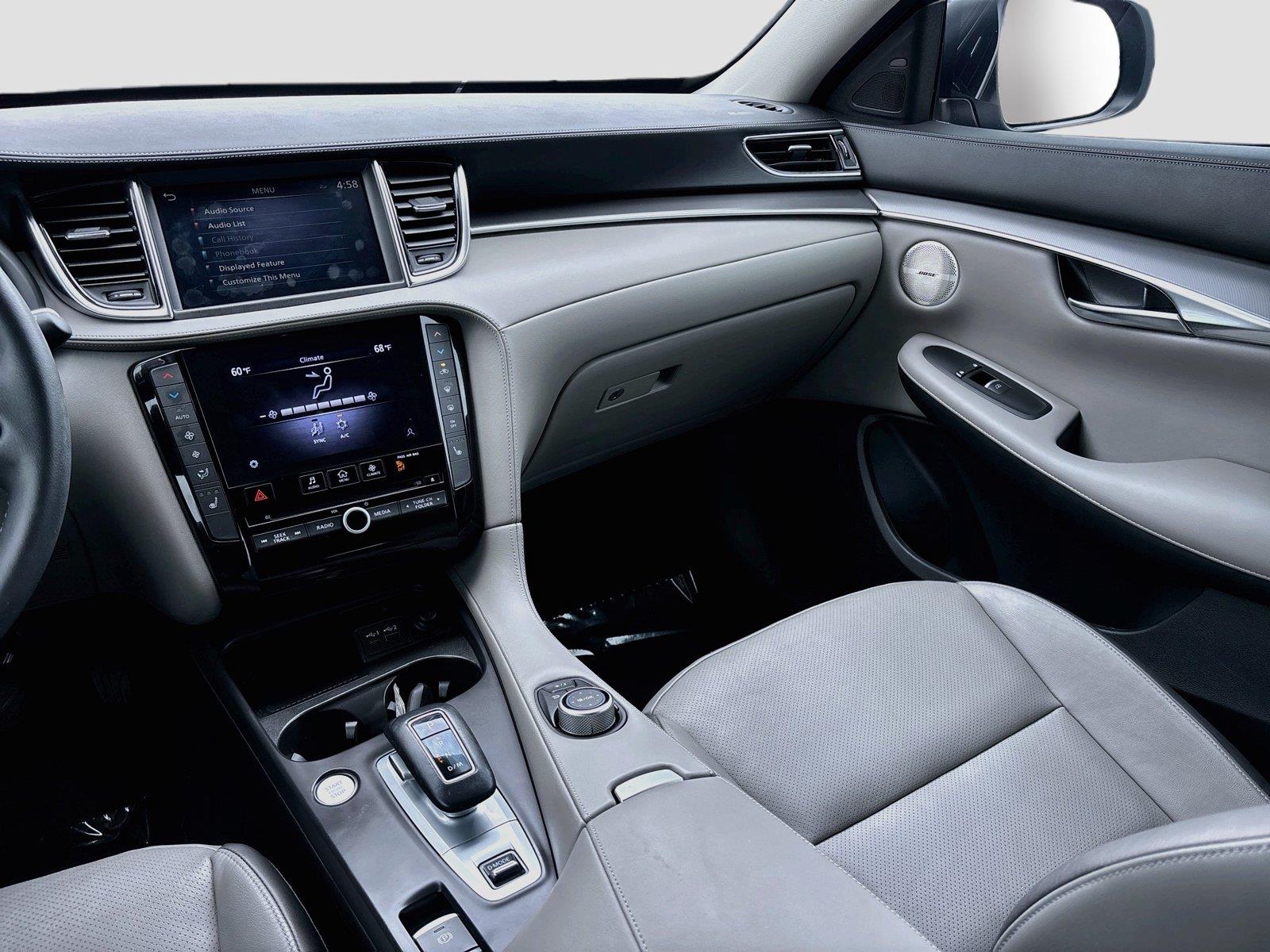 2023 INFINITI QX50 LUXE