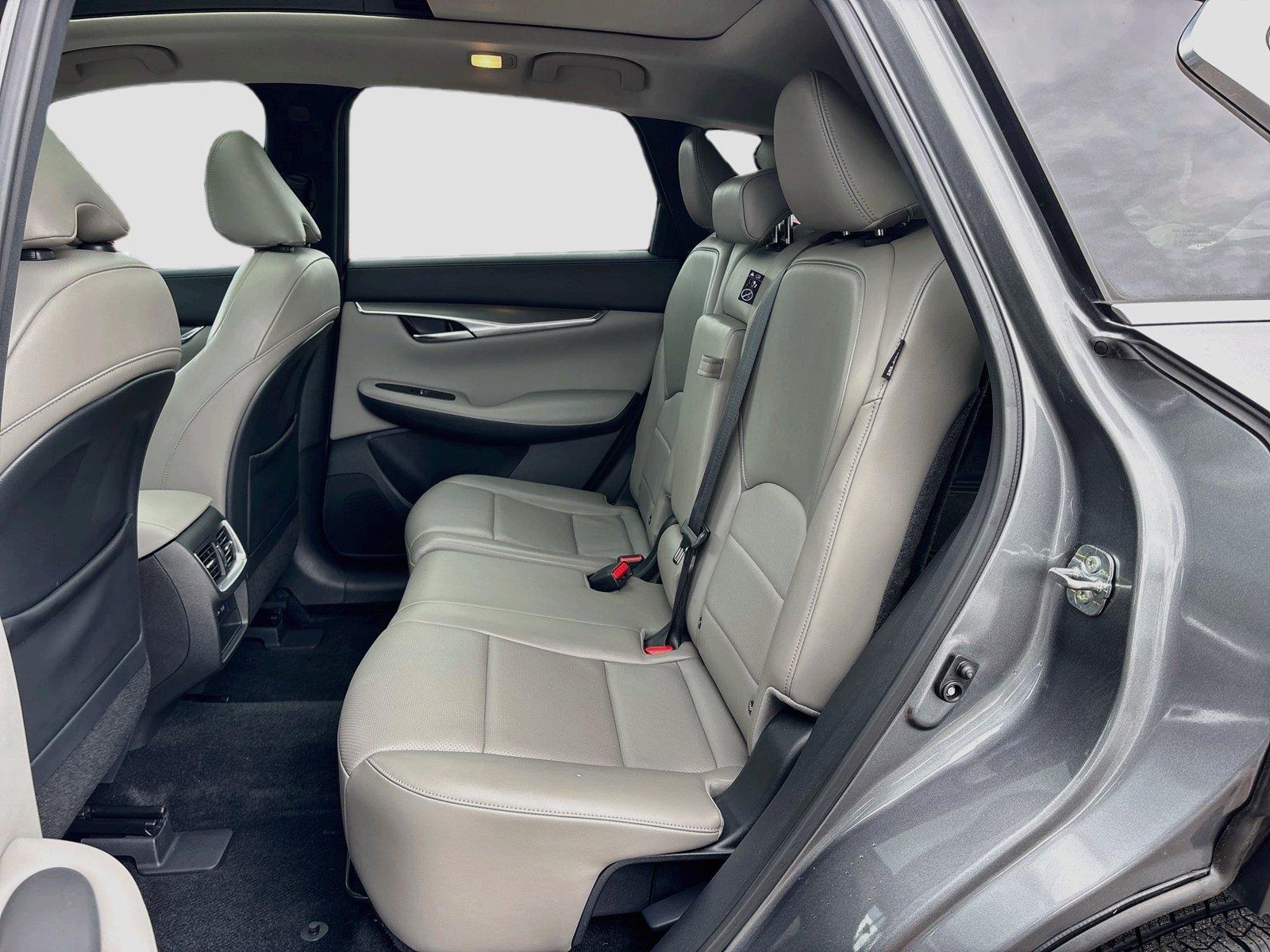 2023 INFINITI QX50 LUXE