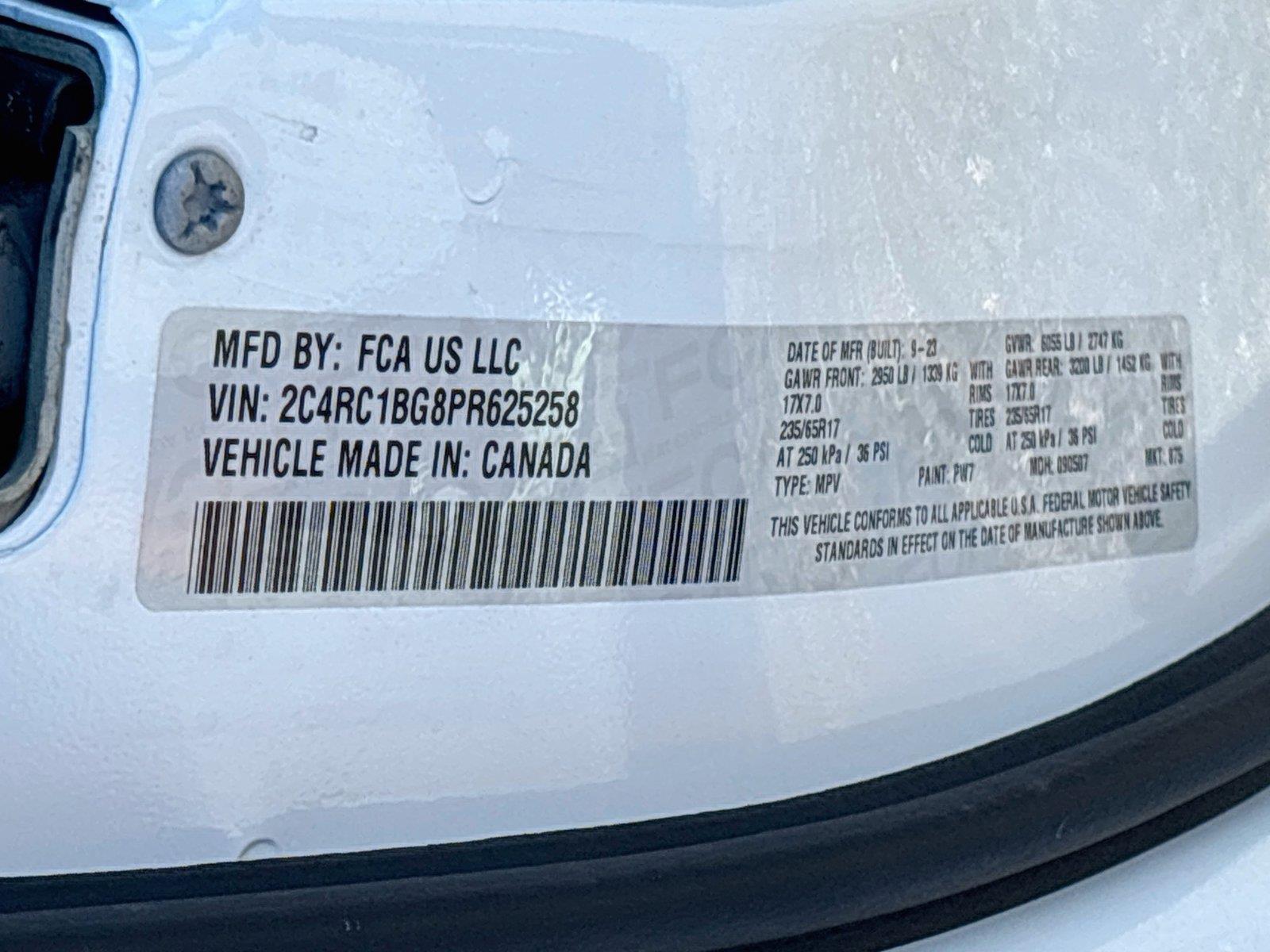 2023 Chrysler Pacifica Touring L