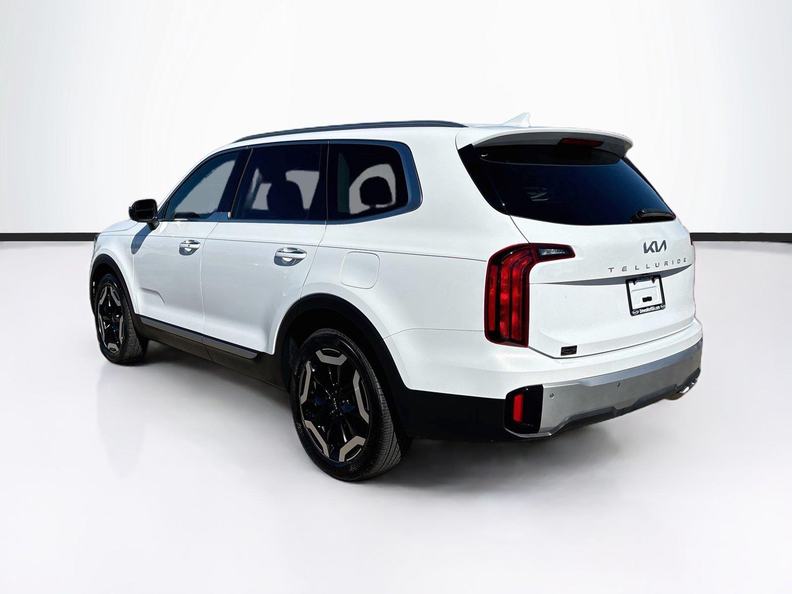 2023 Kia Telluride S