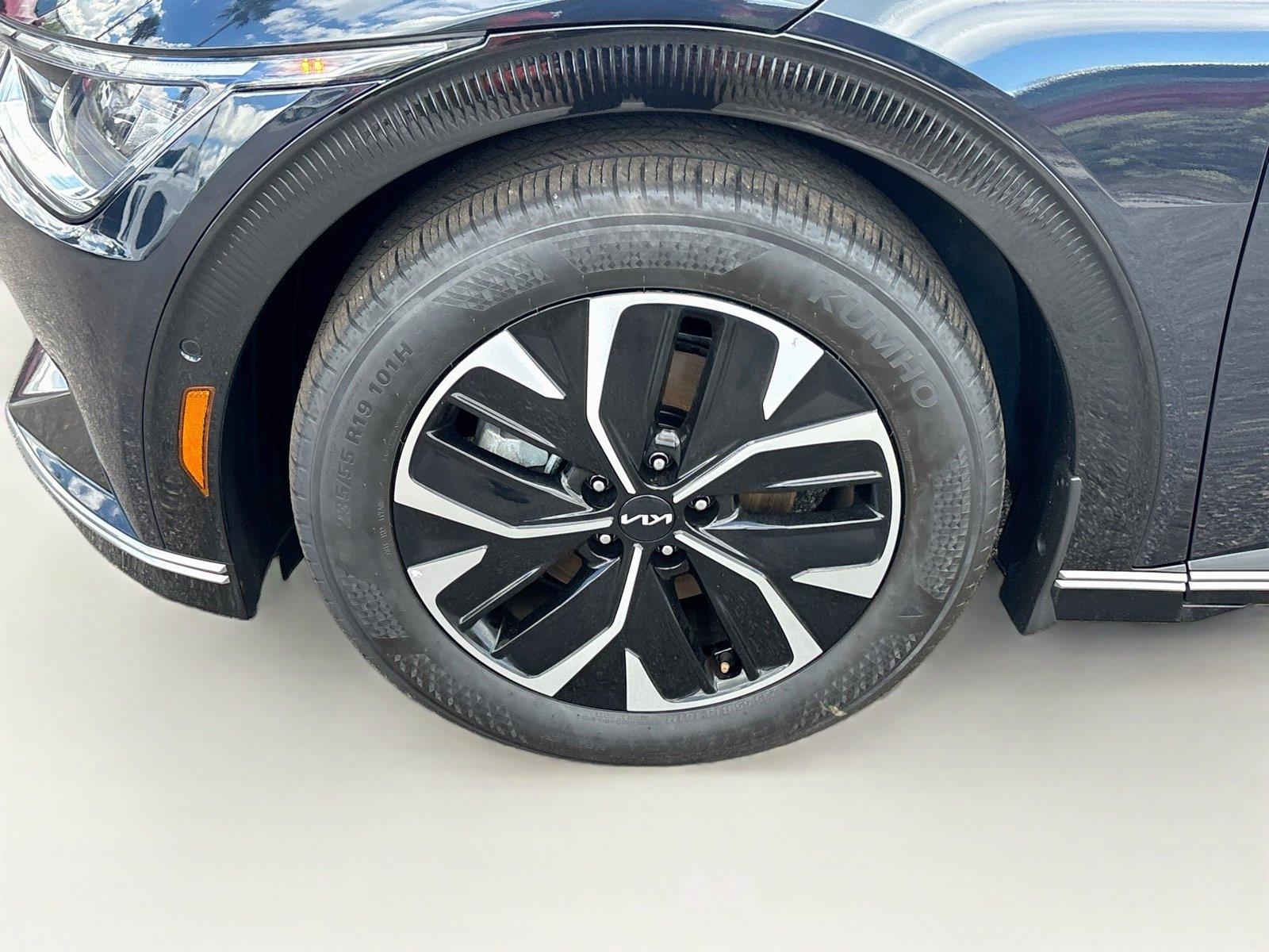 2024 Kia EV6 Wind
