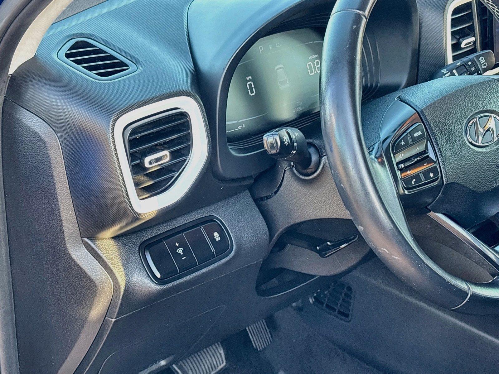 2023 Hyundai Venue Limited