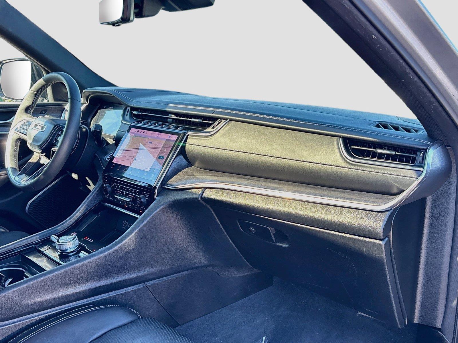 2023 Jeep Grand Cherokee L Overland