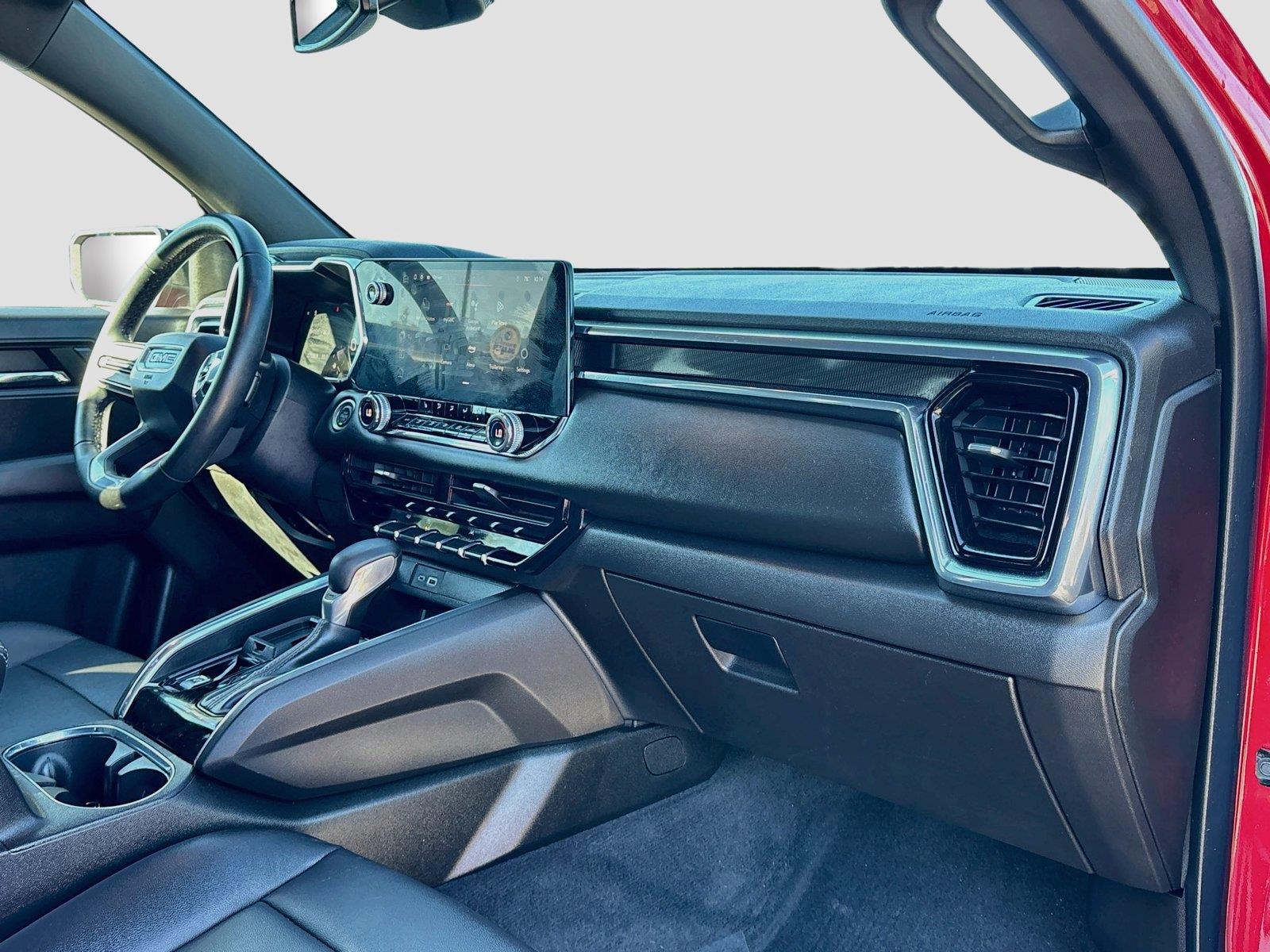 2024 GMC Canyon 2WD Elevation