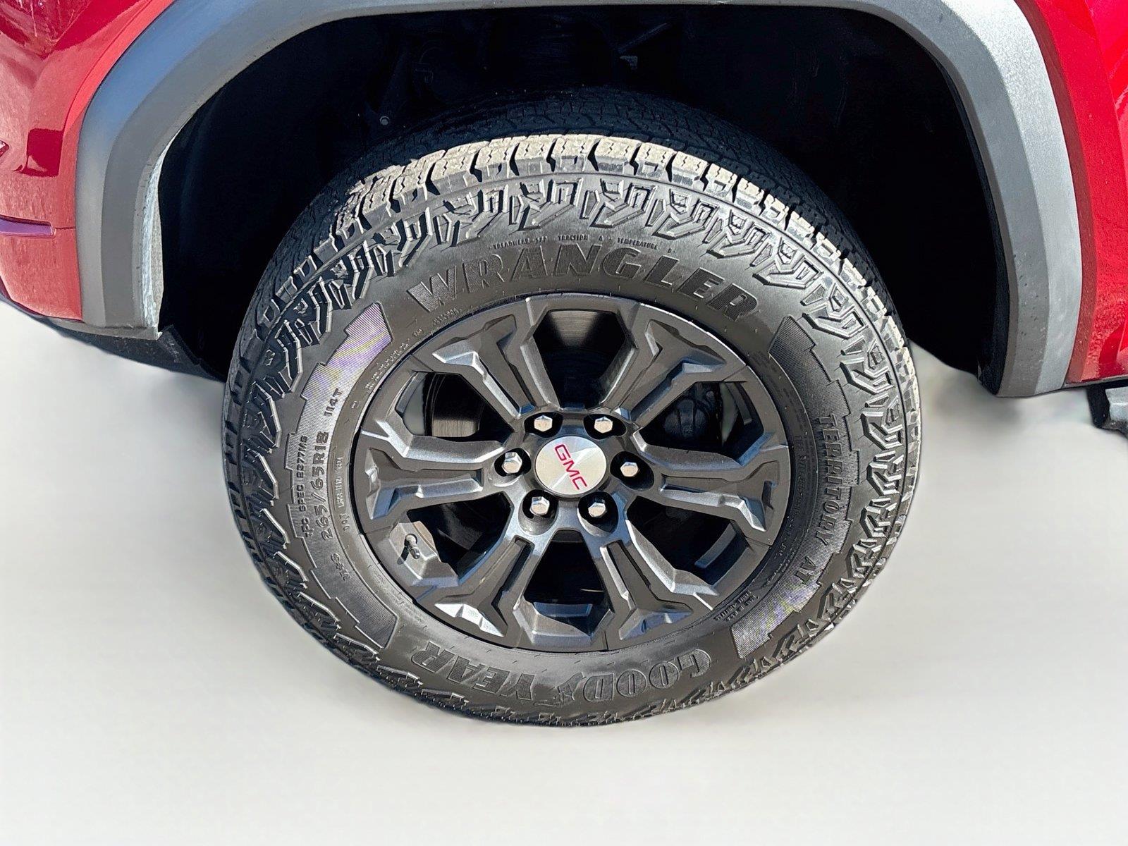 2024 GMC Canyon 2WD Elevation