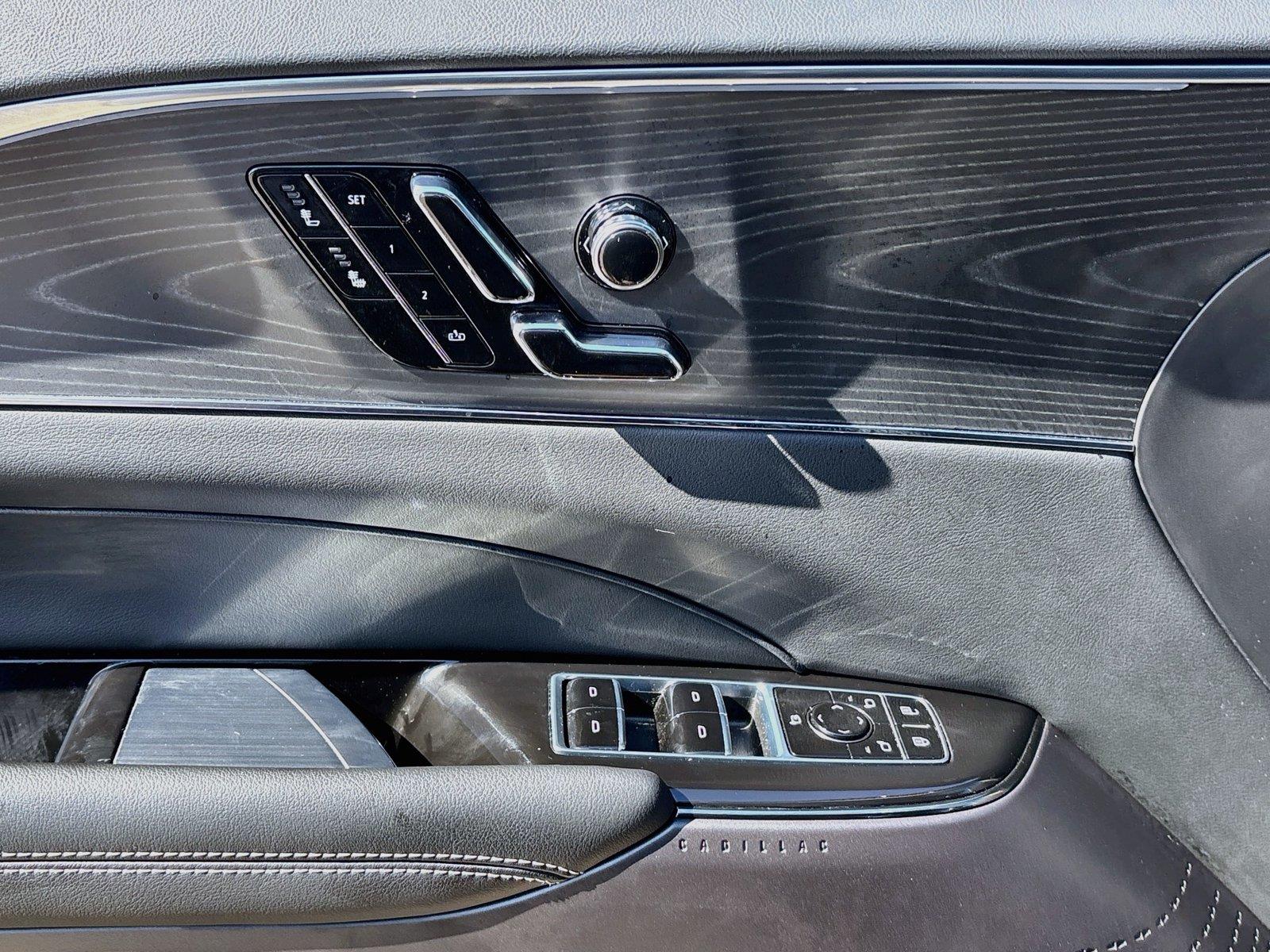2024 Cadillac LYRIQ Luxury