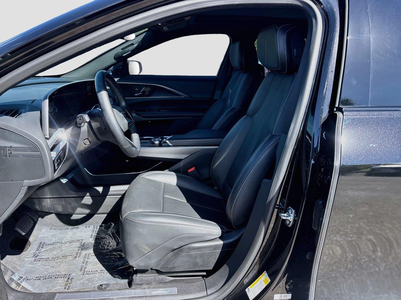 2024 Cadillac LYRIQ Luxury