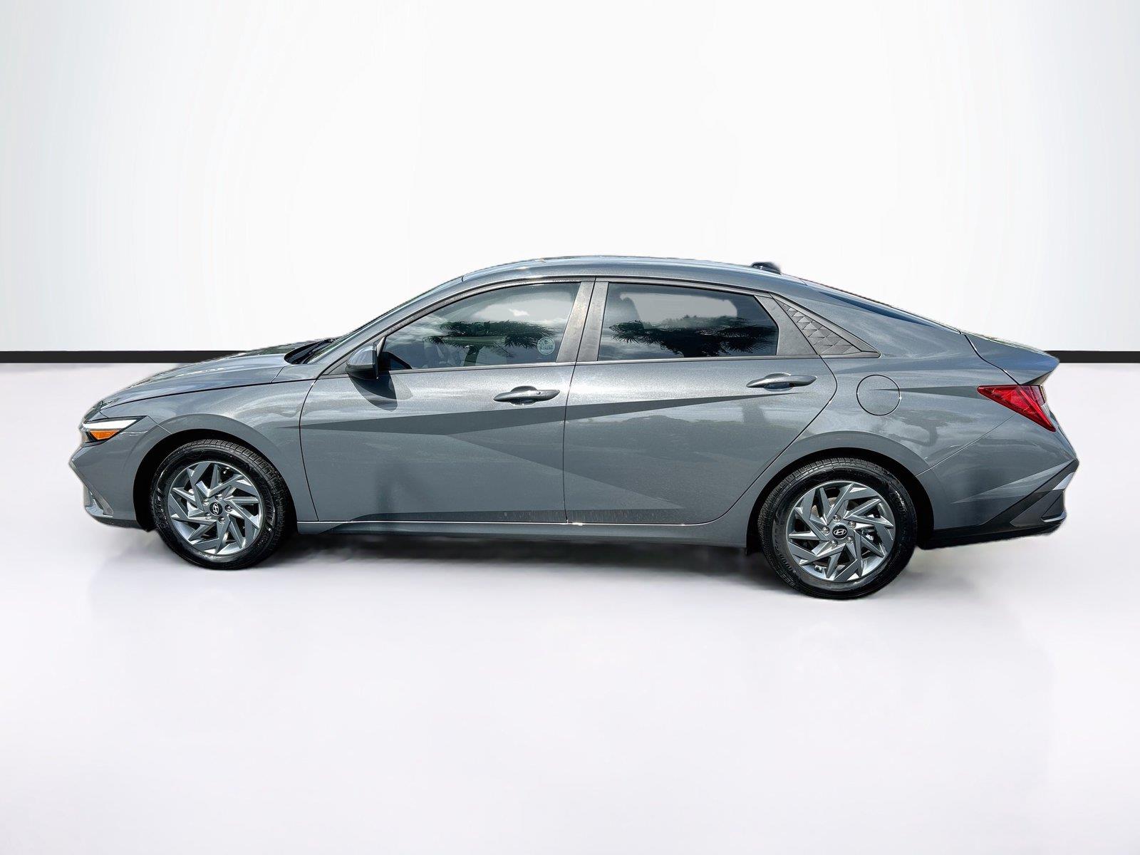 2024 Hyundai Elantra Hybrid Blue
