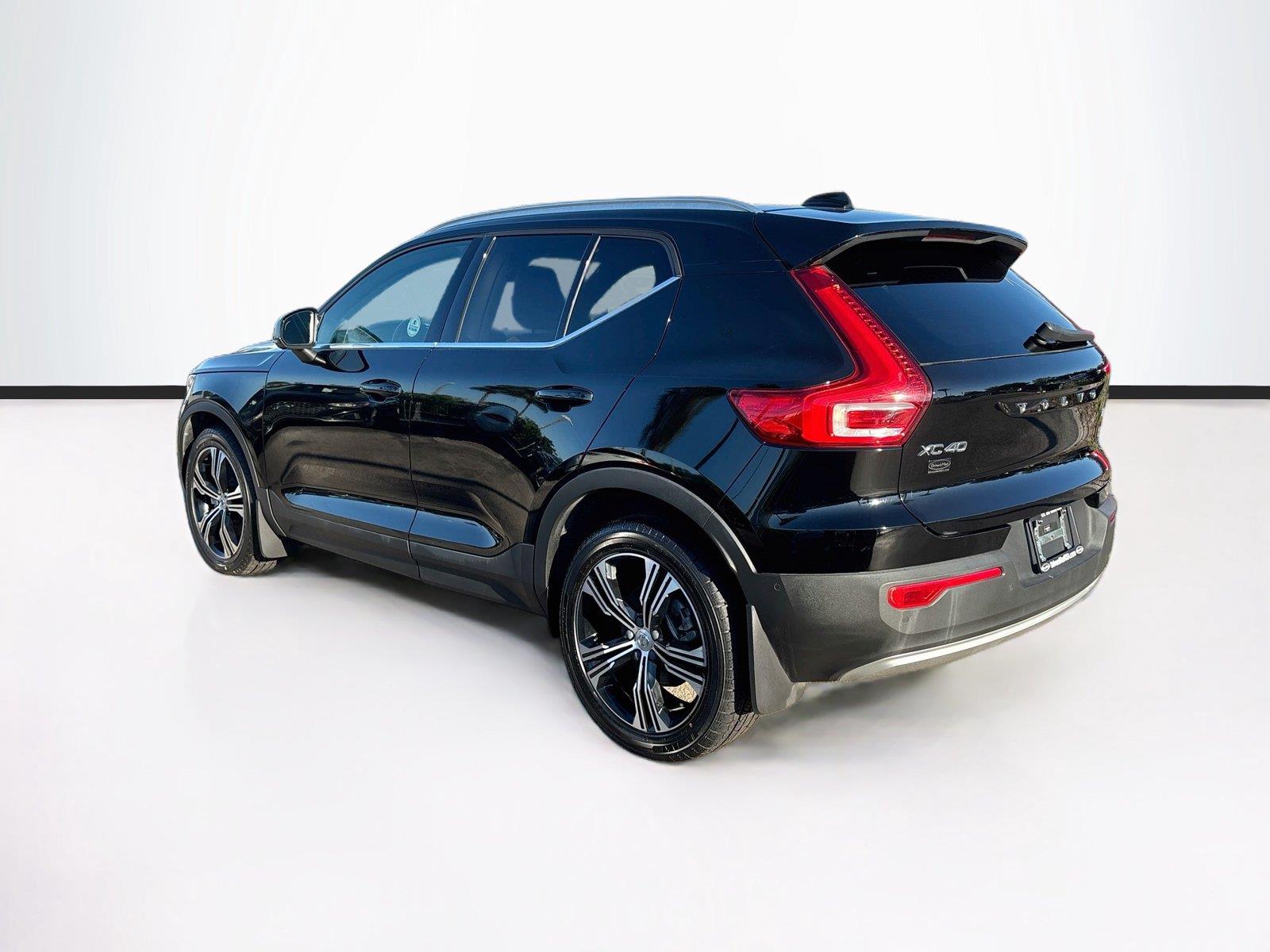 2022 Volvo XC40 Inscription
