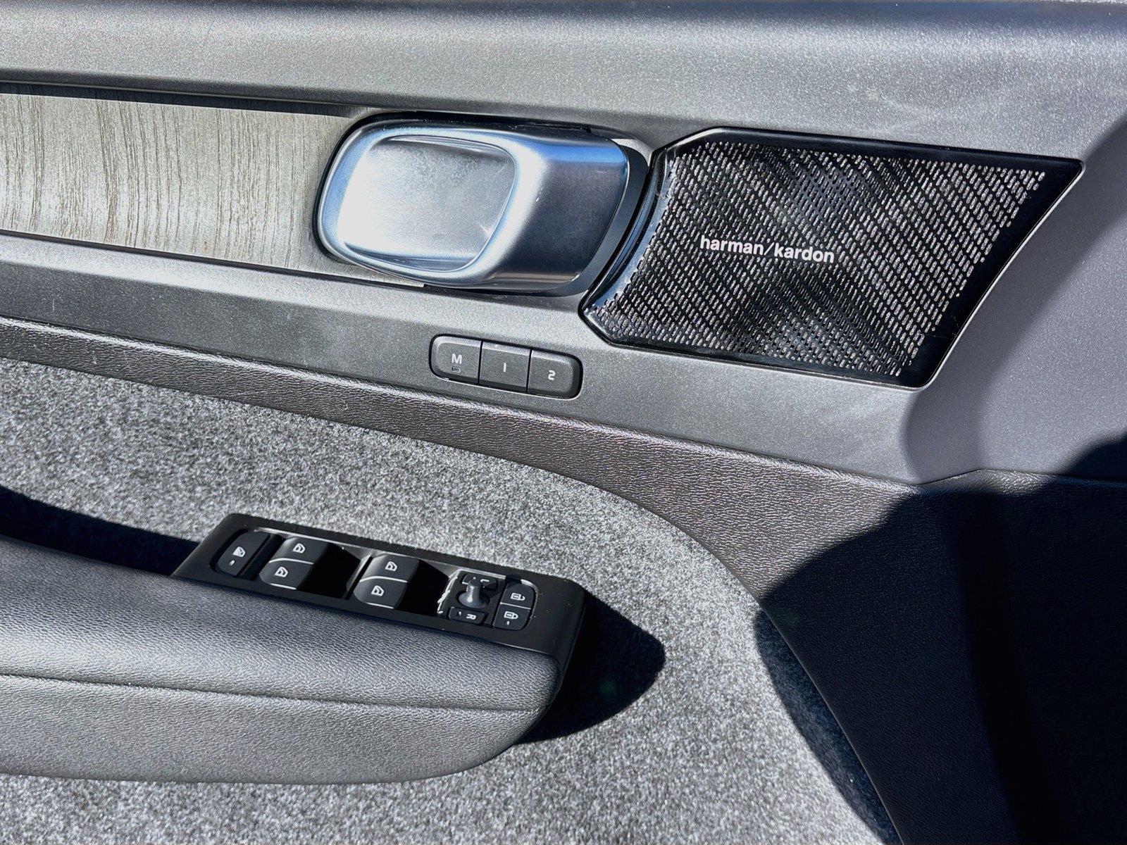 2022 Volvo XC40 Inscription